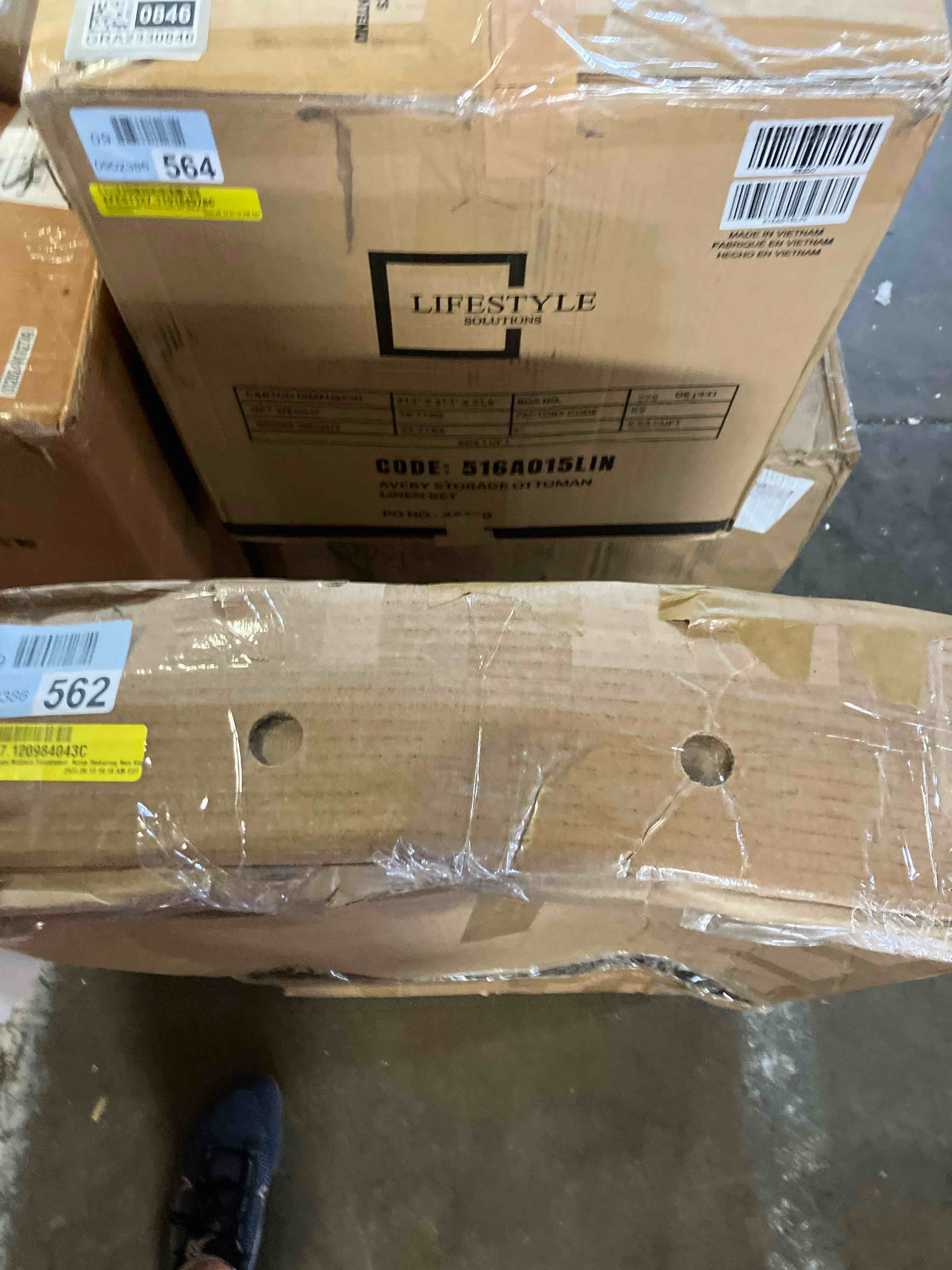 https://s3.amazonaws.com/lotting-images-prod/phillipi/GRA2330841_1754591384068.jpeg