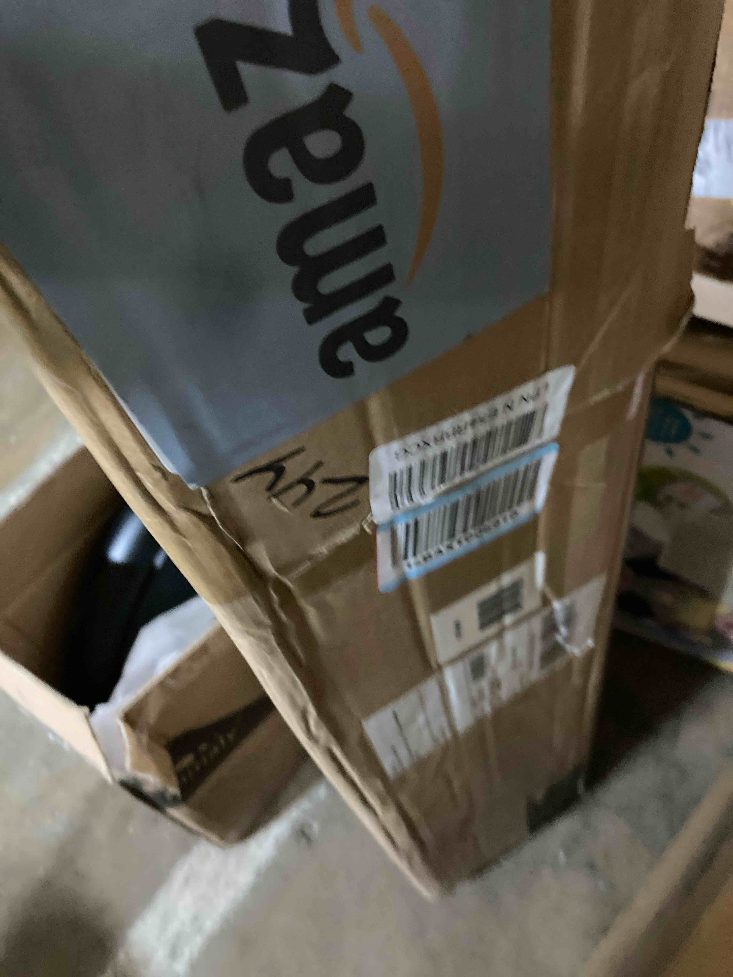 https://s3.amazonaws.com/lotting-images-prod/phillipi/GRA2330883_1754669343605.jpeg