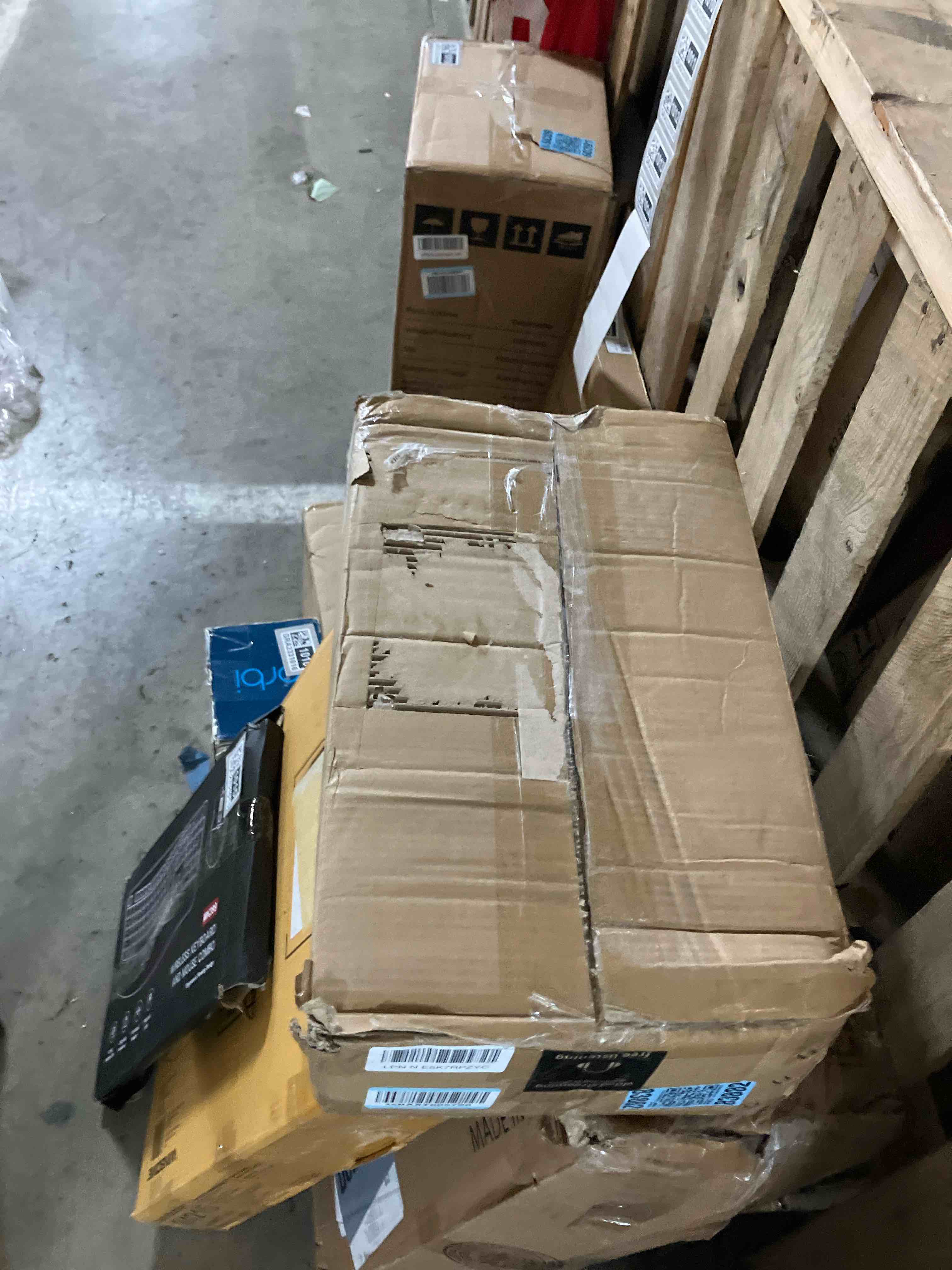 https://s3.amazonaws.com/lotting-images-prod/phillipi/GRA2331014_1754666250752.jpeg