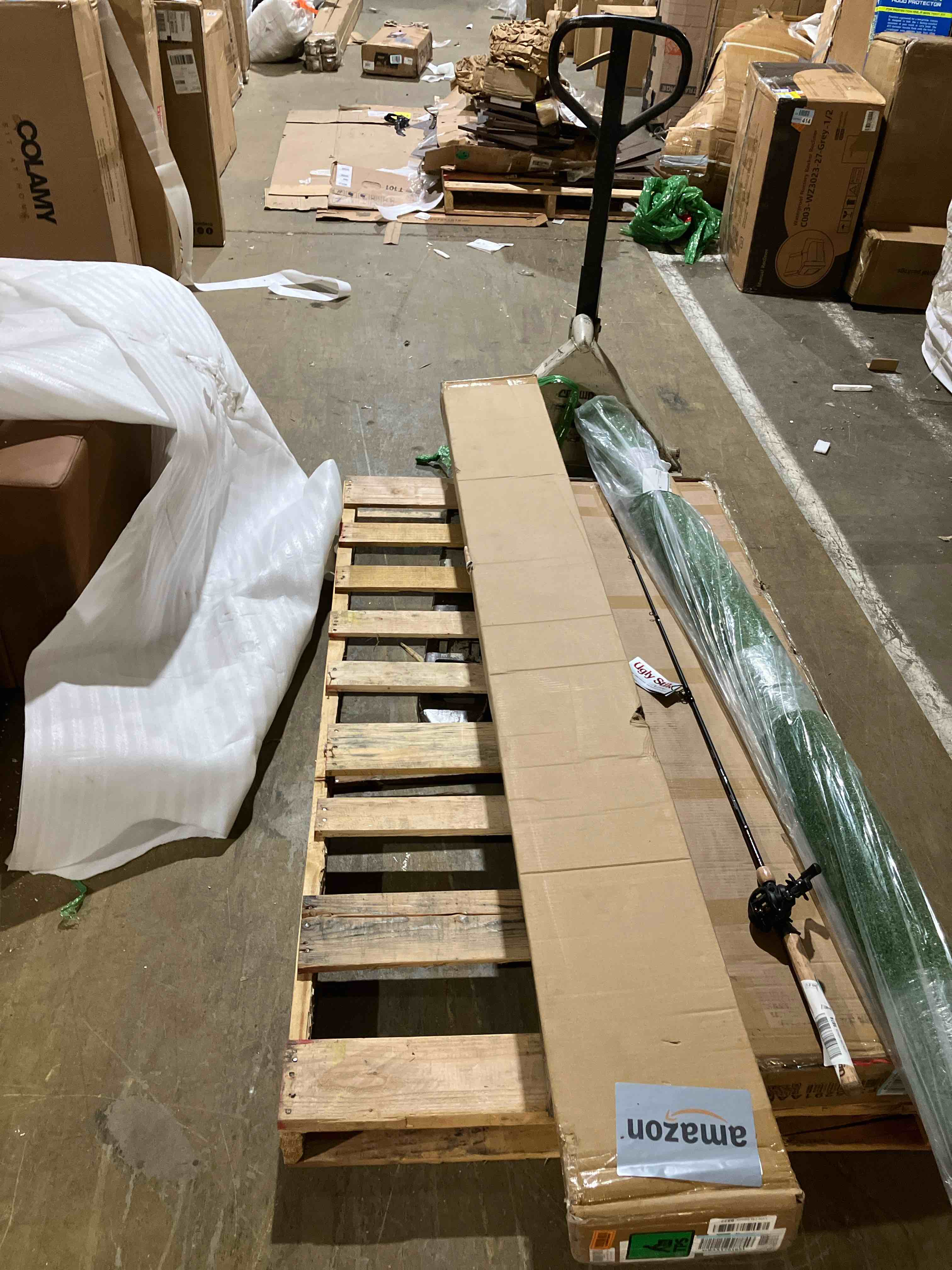https://s3.amazonaws.com/lotting-images-prod/phillipi/GRA2331079_1755013443056.jpeg