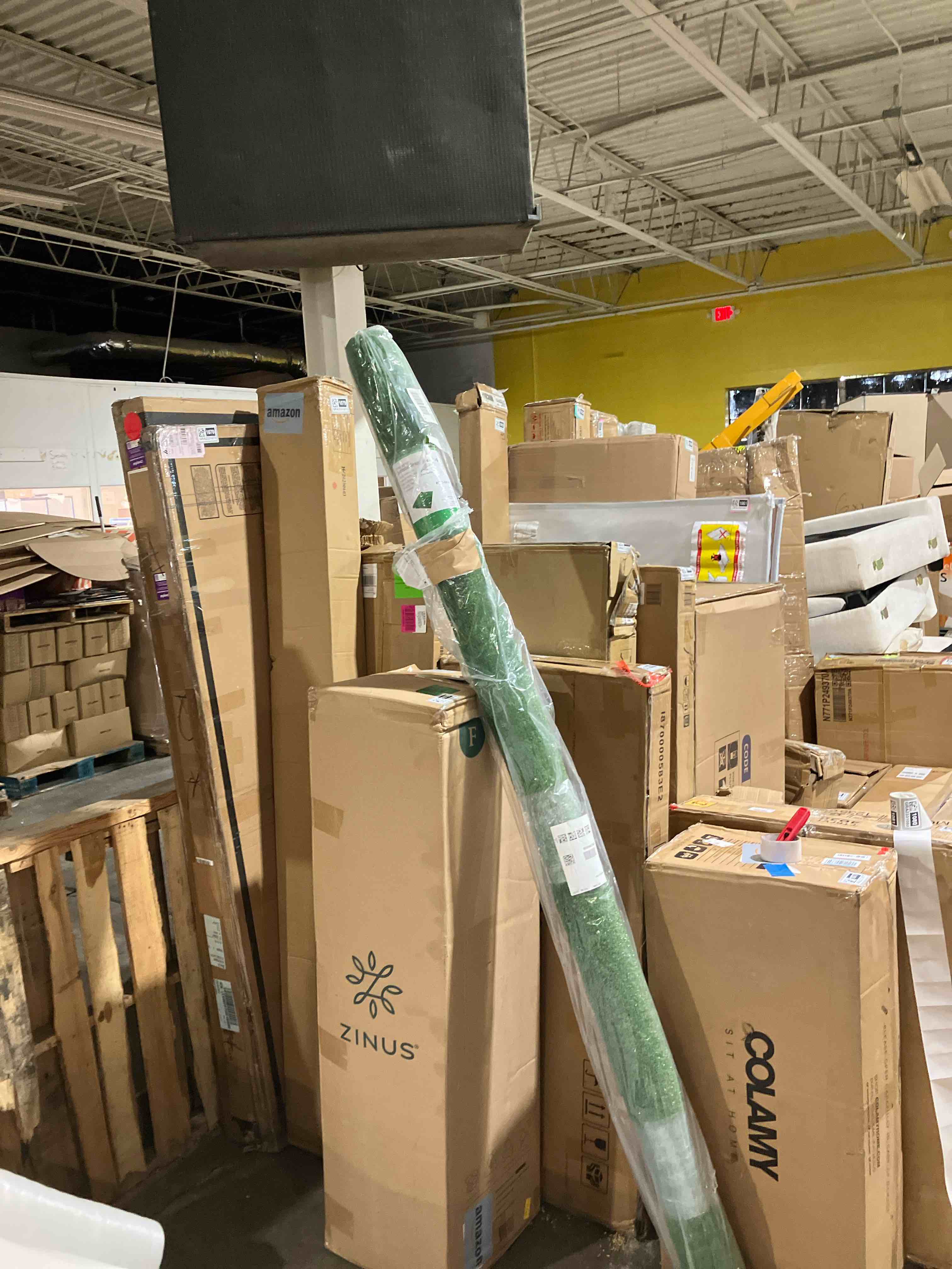 https://s3.amazonaws.com/lotting-images-prod/phillipi/GRA2331080_1755013620661.jpeg