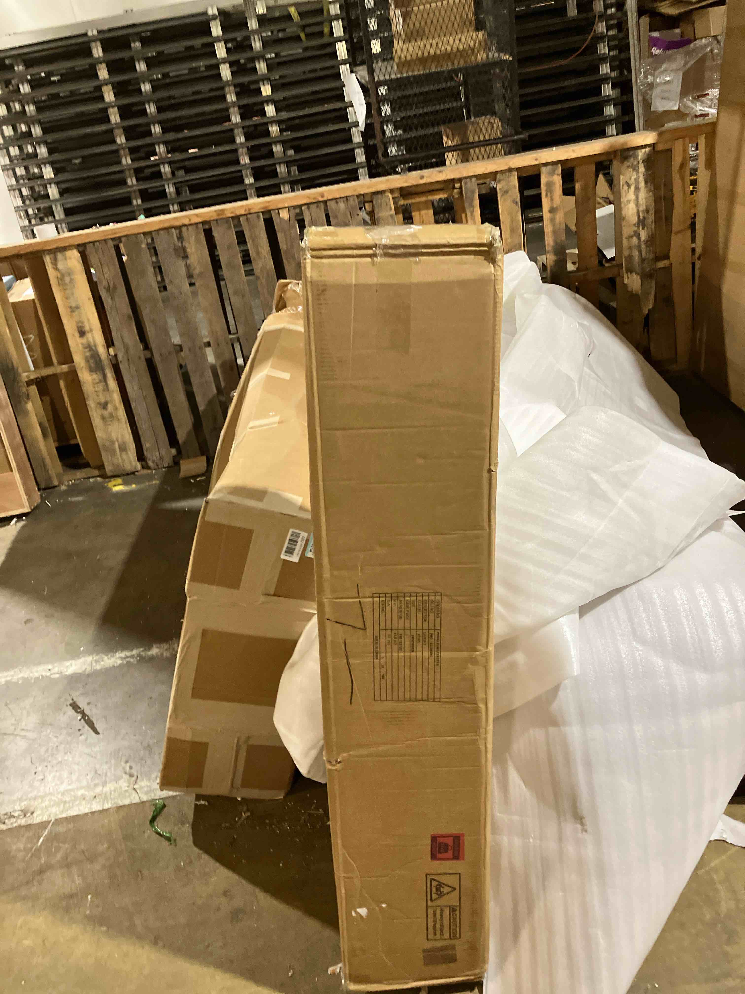 https://s3.amazonaws.com/lotting-images-prod/phillipi/GRA2331088_1755015918627.jpeg
