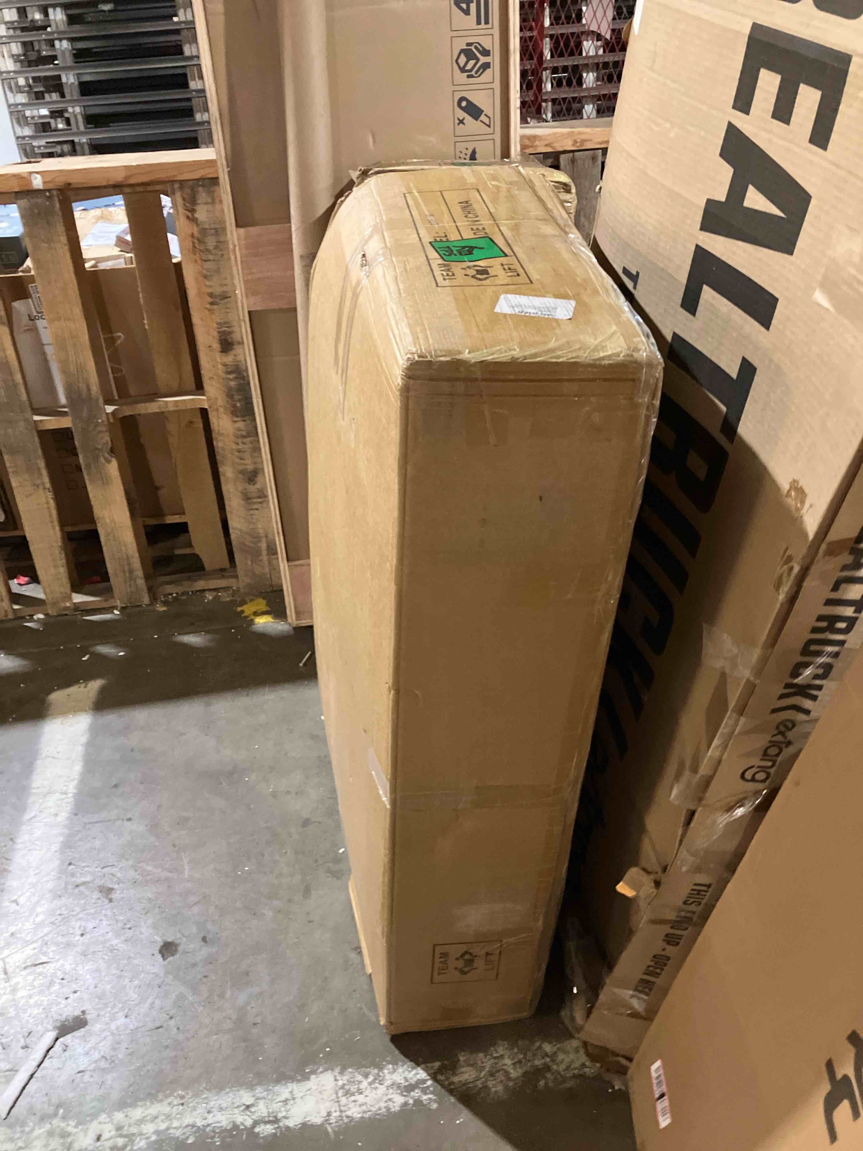 https://s3.amazonaws.com/lotting-images-prod/phillipi/GRA2331102_1755020522296.jpeg