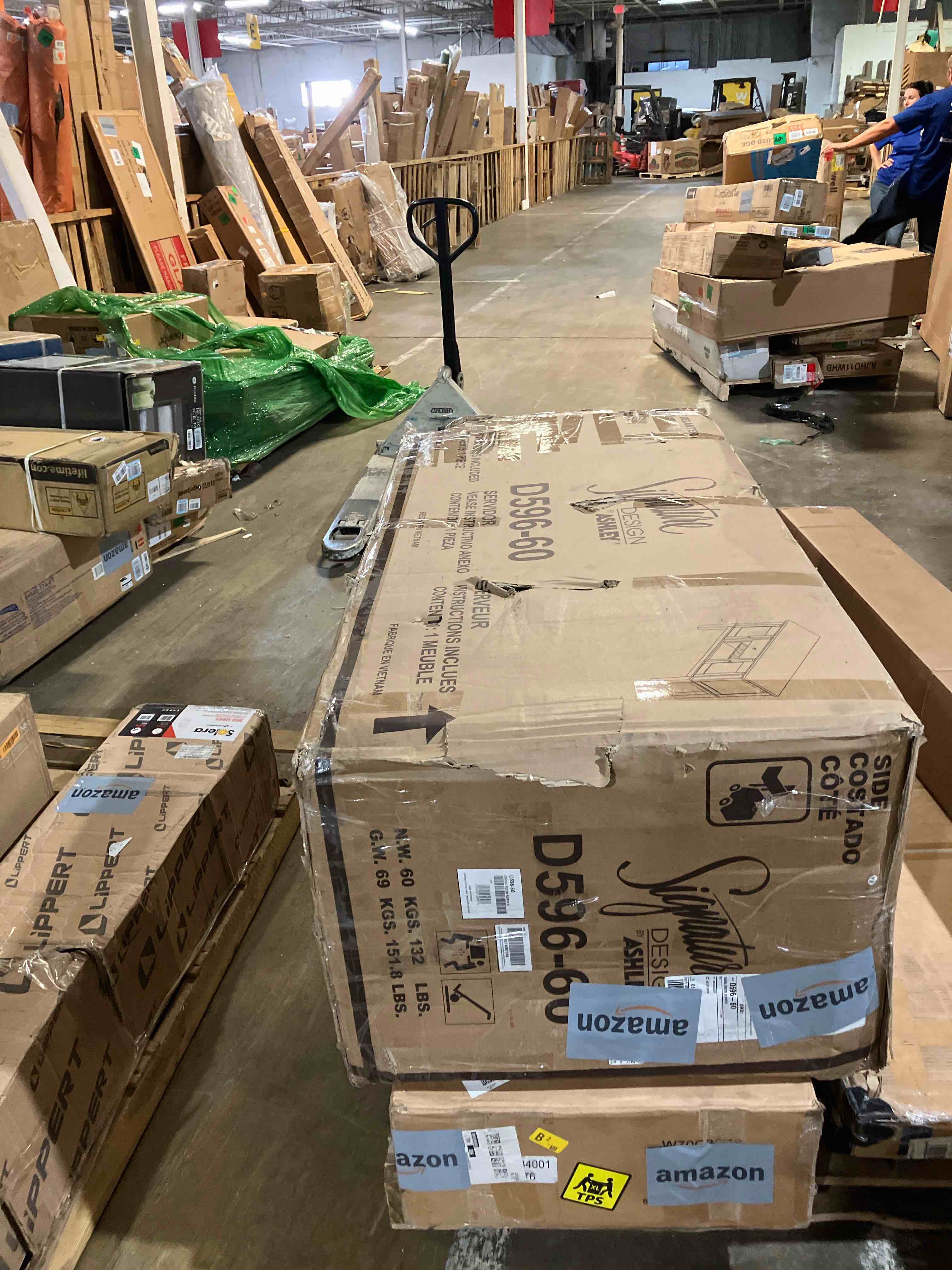 https://s3.amazonaws.com/lotting-images-prod/phillipi/GRA2331103_1755020642881.jpeg