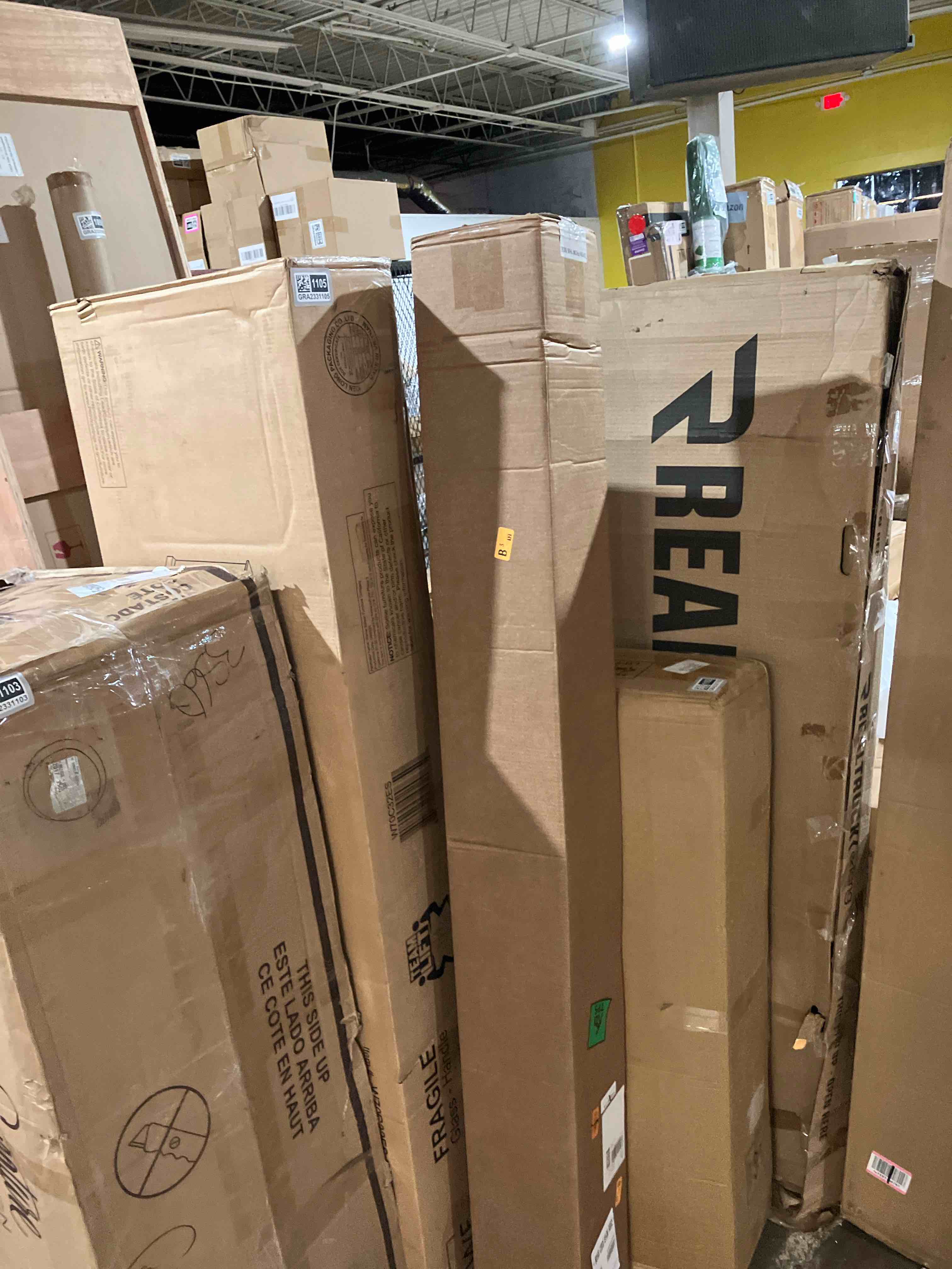 https://s3.amazonaws.com/lotting-images-prod/phillipi/GRA2331106_1755021058820.jpeg