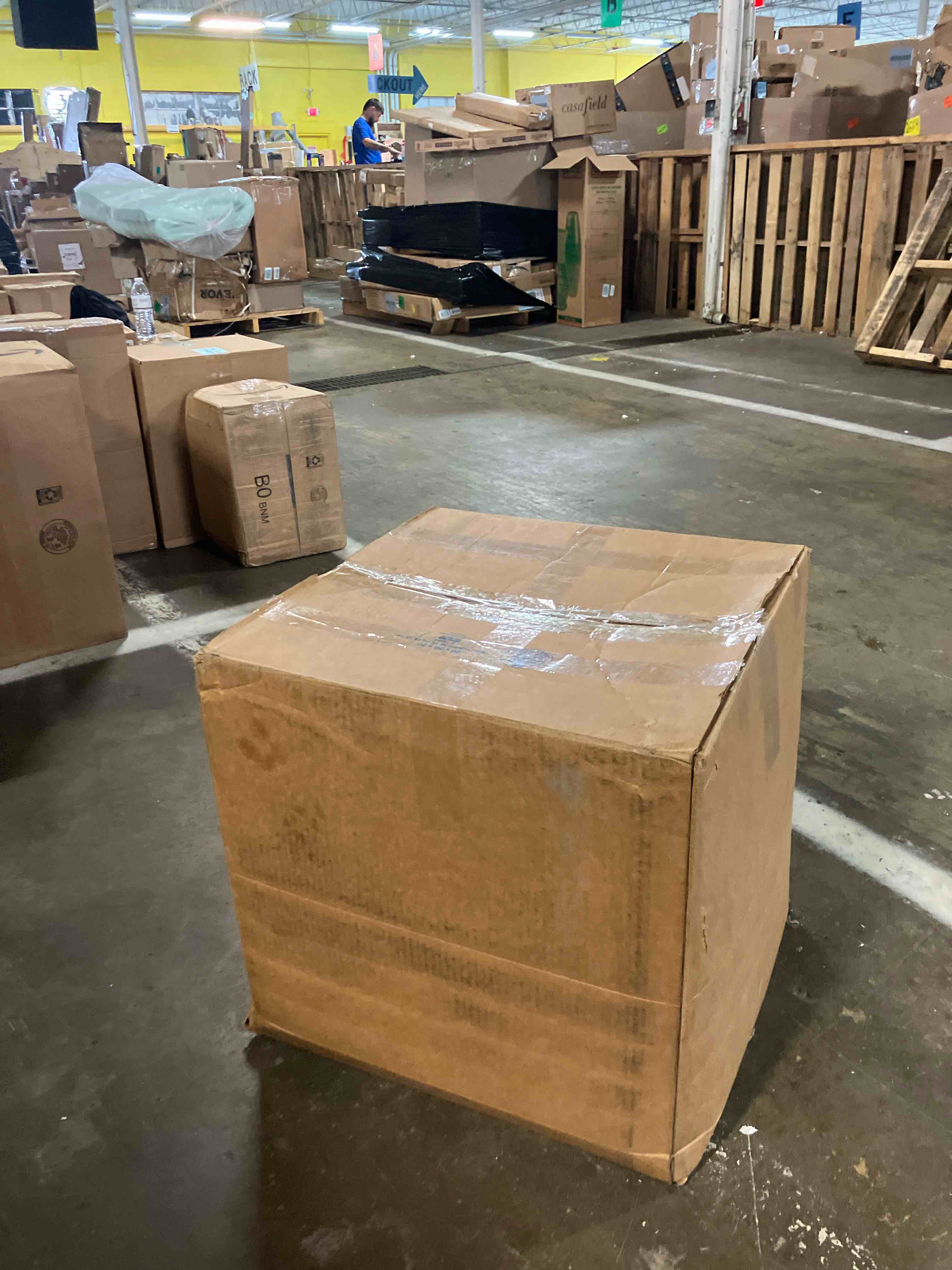 https://s3.amazonaws.com/lotting-images-prod/phillipi/GRA2331343_1755091076592.jpeg