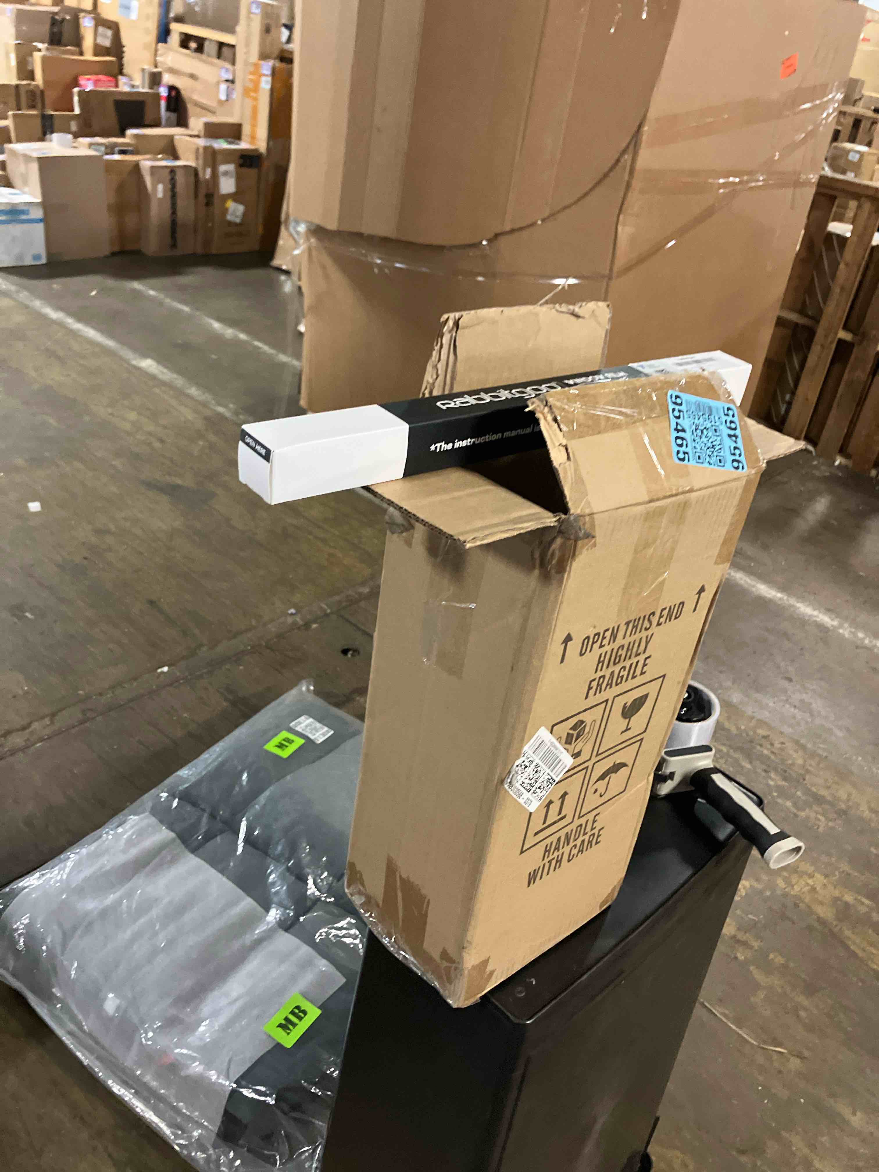 https://s3.amazonaws.com/lotting-images-prod/phillipi/GRA2331591_1755190387718.jpeg