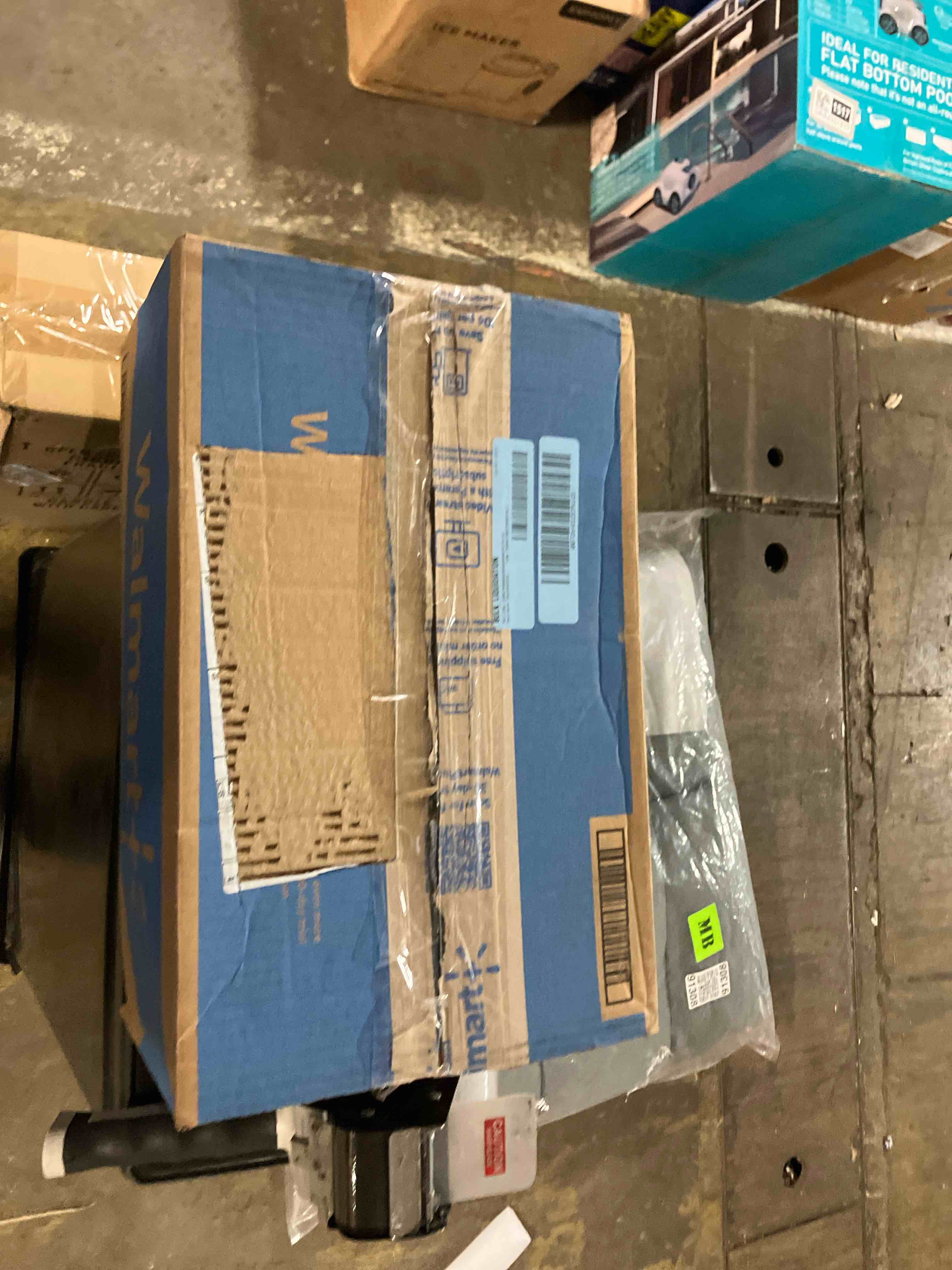 https://s3.amazonaws.com/lotting-images-prod/phillipi/GRA2331592_1755190287175.jpeg