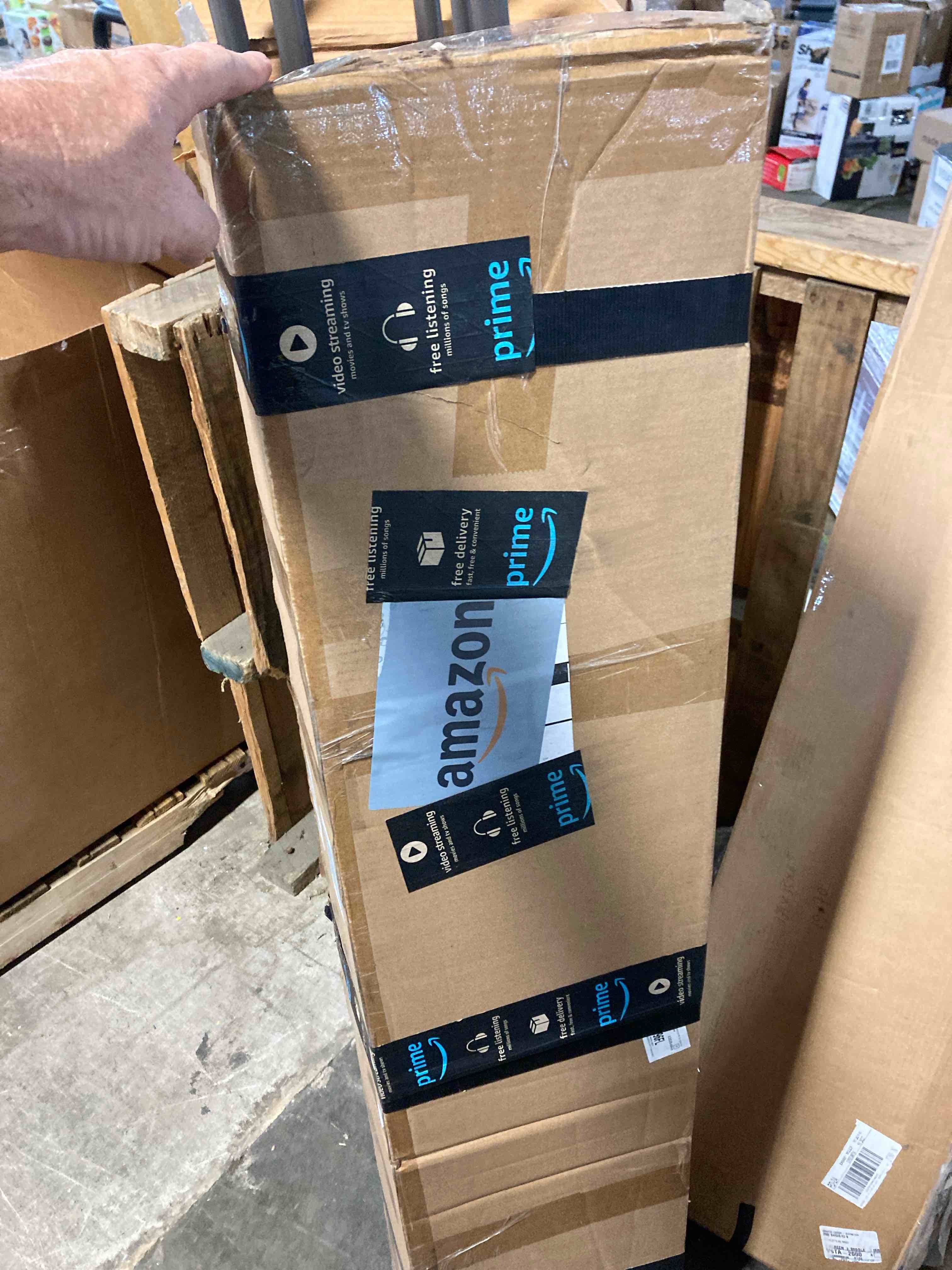 https://s3.amazonaws.com/lotting-images-prod/phillipi/GRA2331622_1755267613542.jpeg