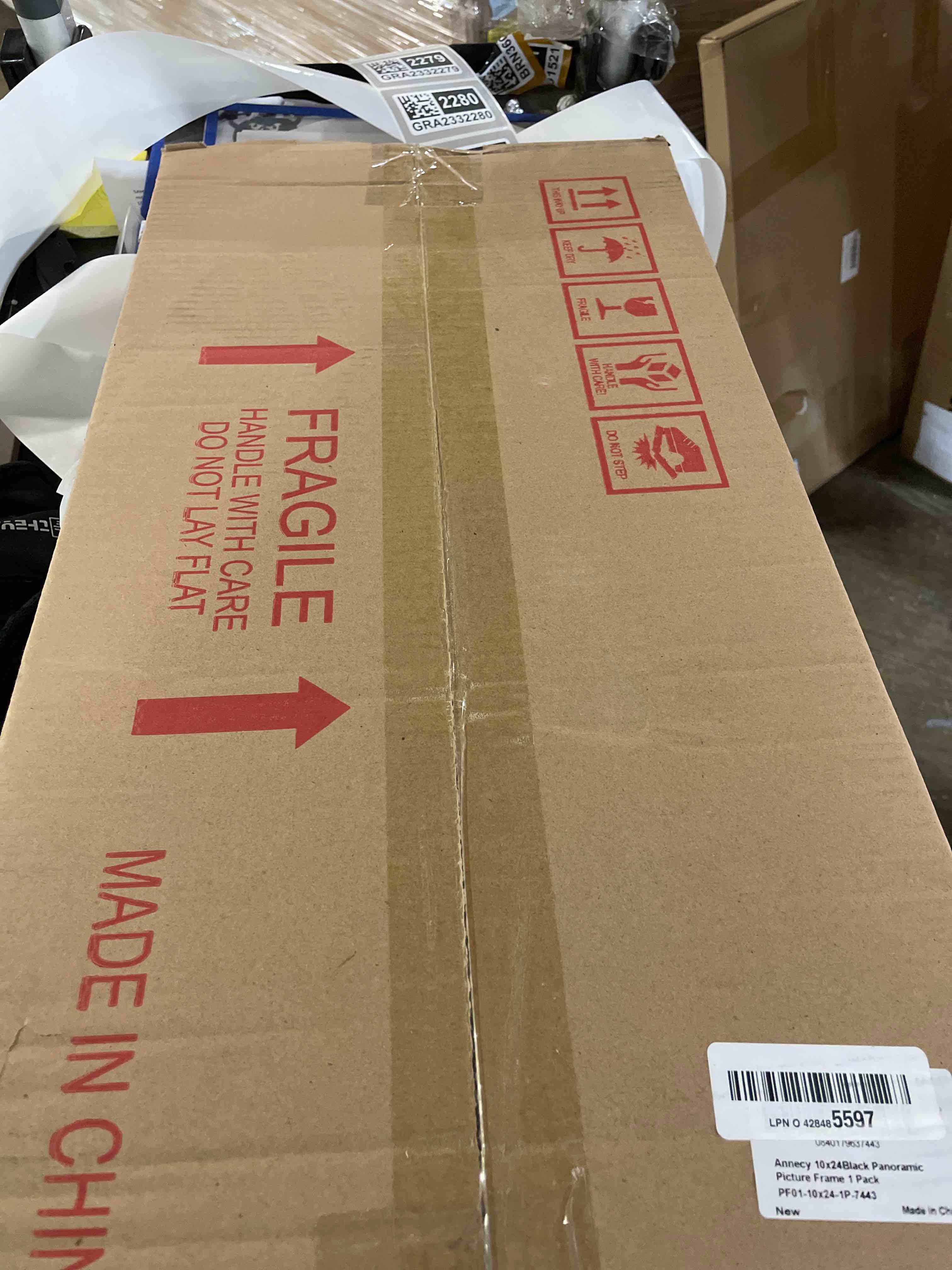 Condition photo showing New/Like New for LaVie Home 10x24 Picture Frame Black, Panoramic Picture Frame for Wall Decoration, Classic Black Minimalist Style Suitable for Decorating Houses, Offices, Hotels?1 Pack? 10x24 Black