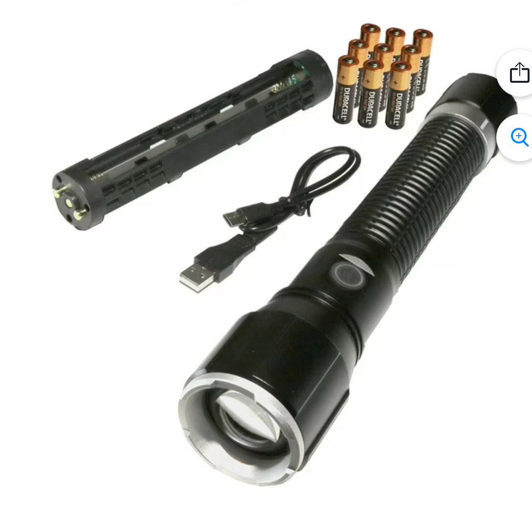 Member's Mark 8,000 Lumen Dual Power Flashlight