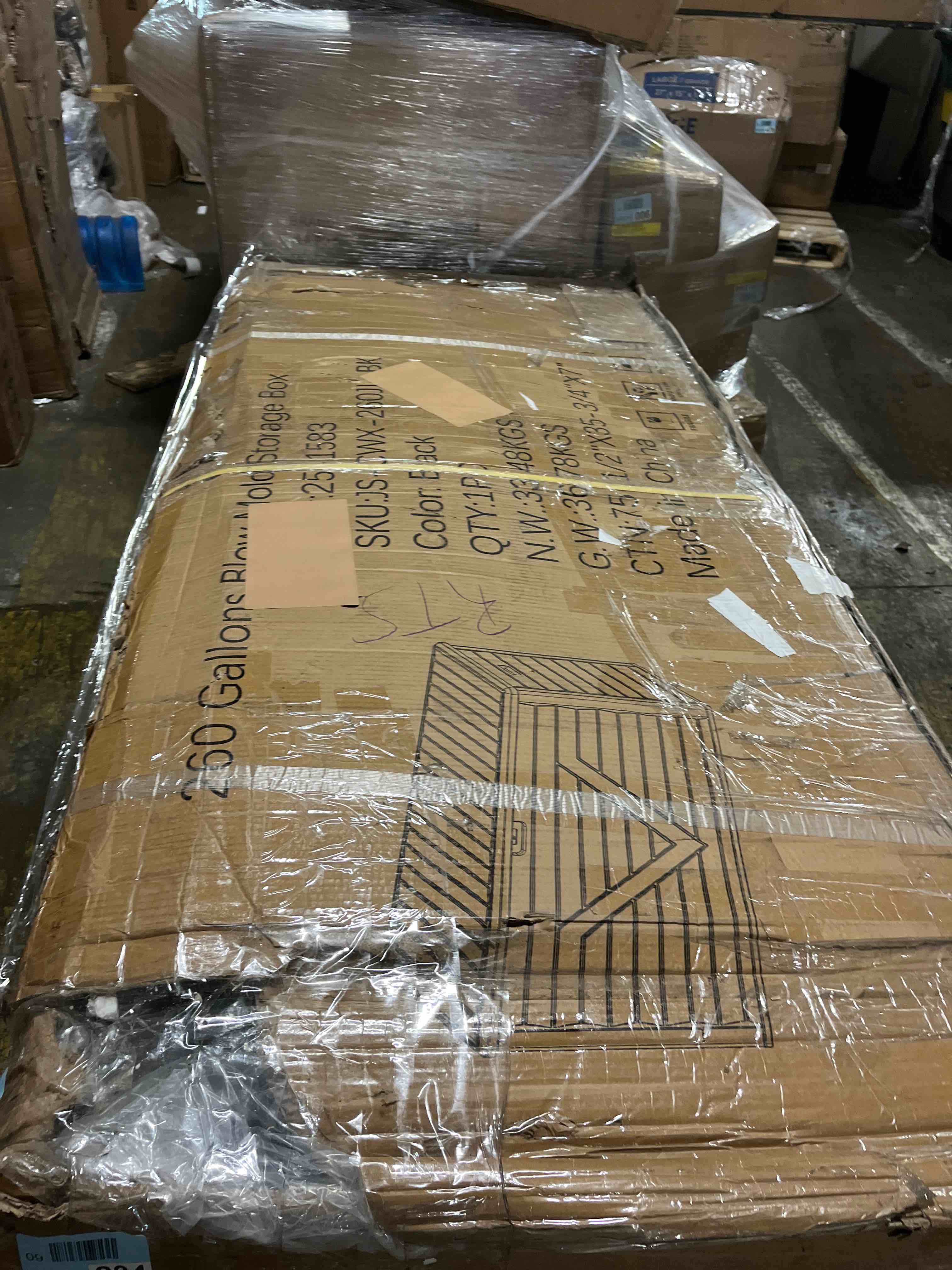 Condition photo showing New/Like New for Desksplore 320 Gallons Water Resistant Resin Lockable Dack Box