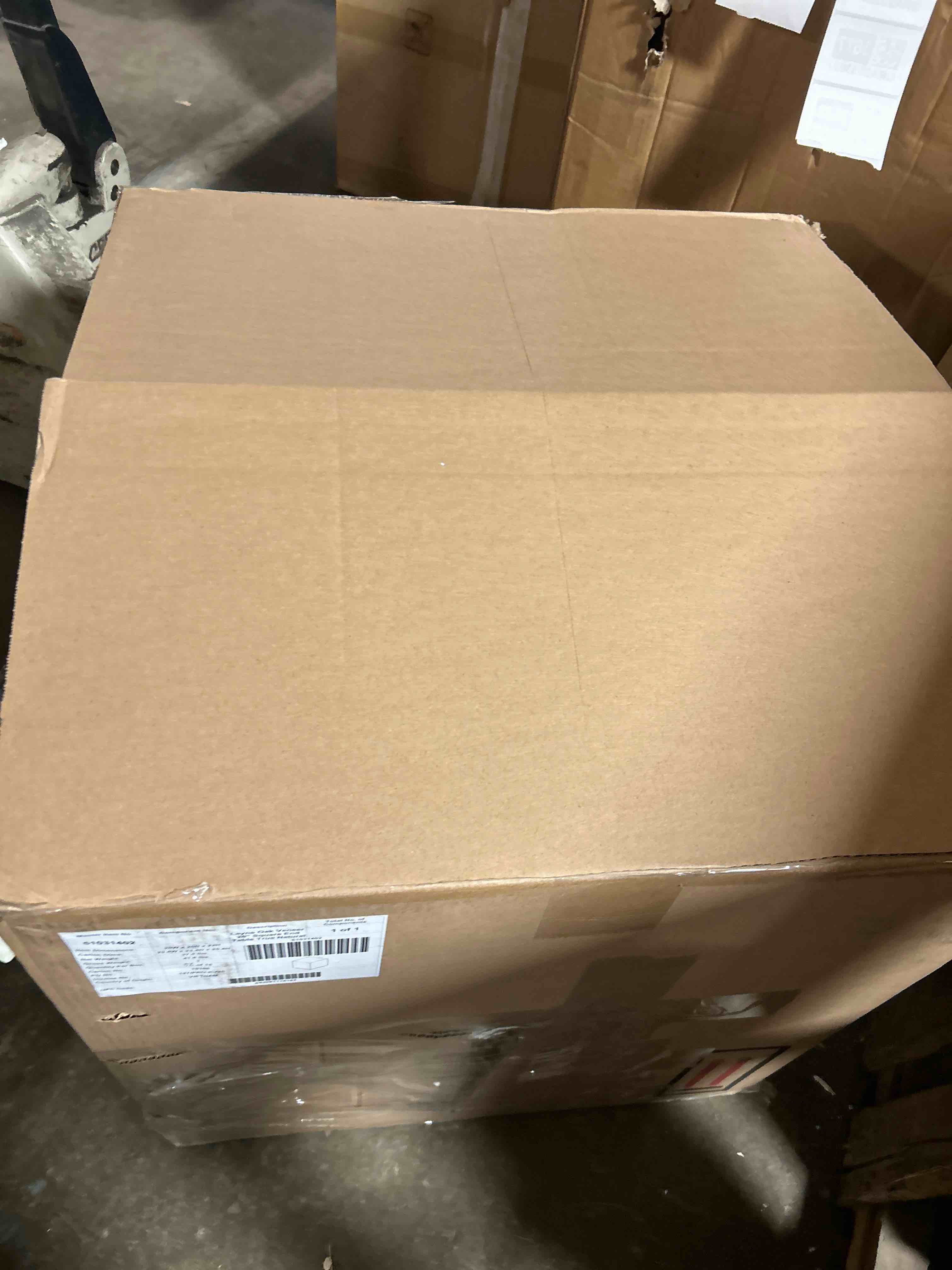 Condition photo showing New/Like New for Layne Oak Veneer 20" Square End Table True Natural