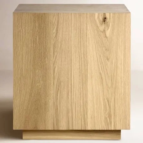 Layne Oak Veneer 20" Square End Table True Natural