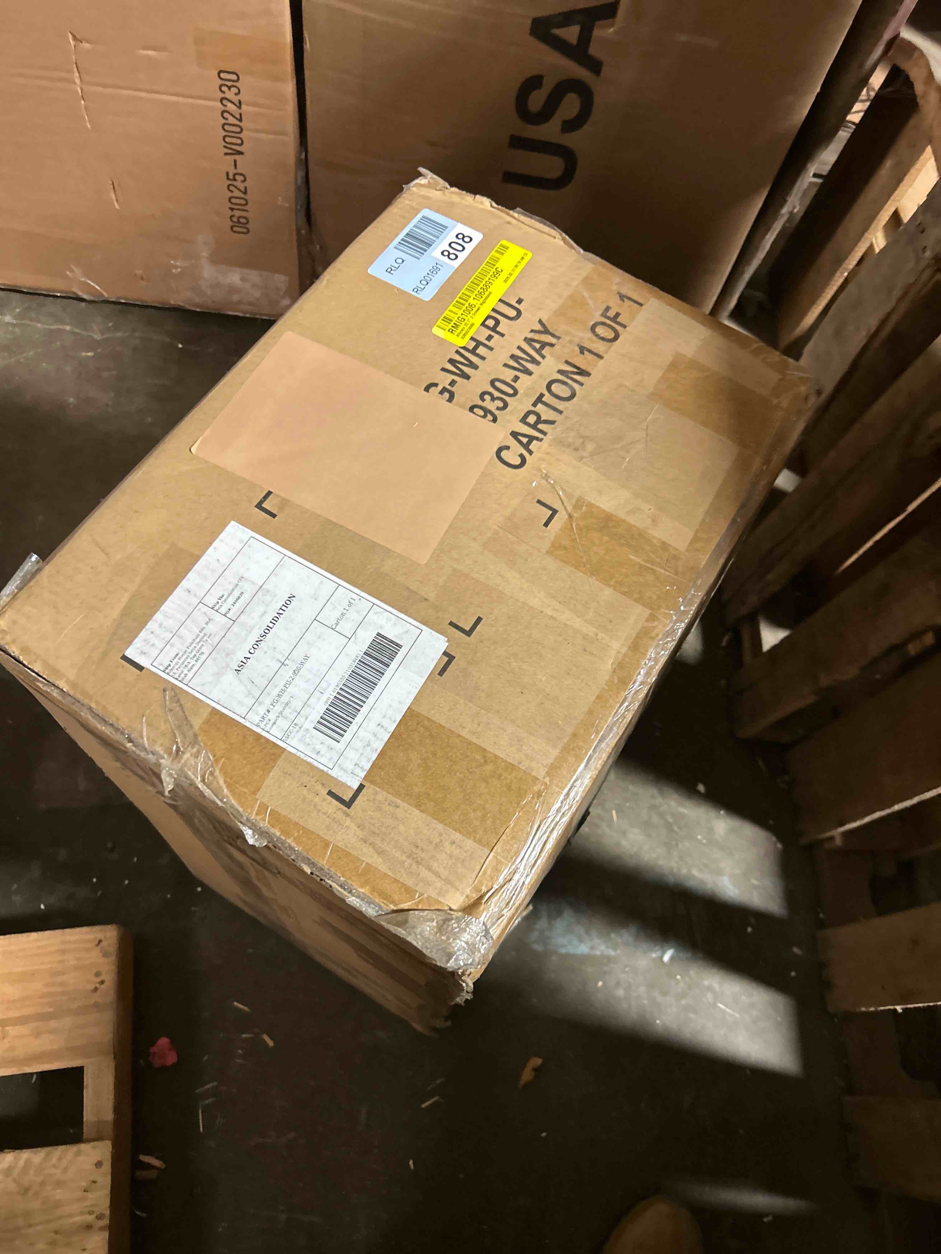 Condition photo showing New/Like New for Allysyn 22.7" 2 Drawer Nightstand