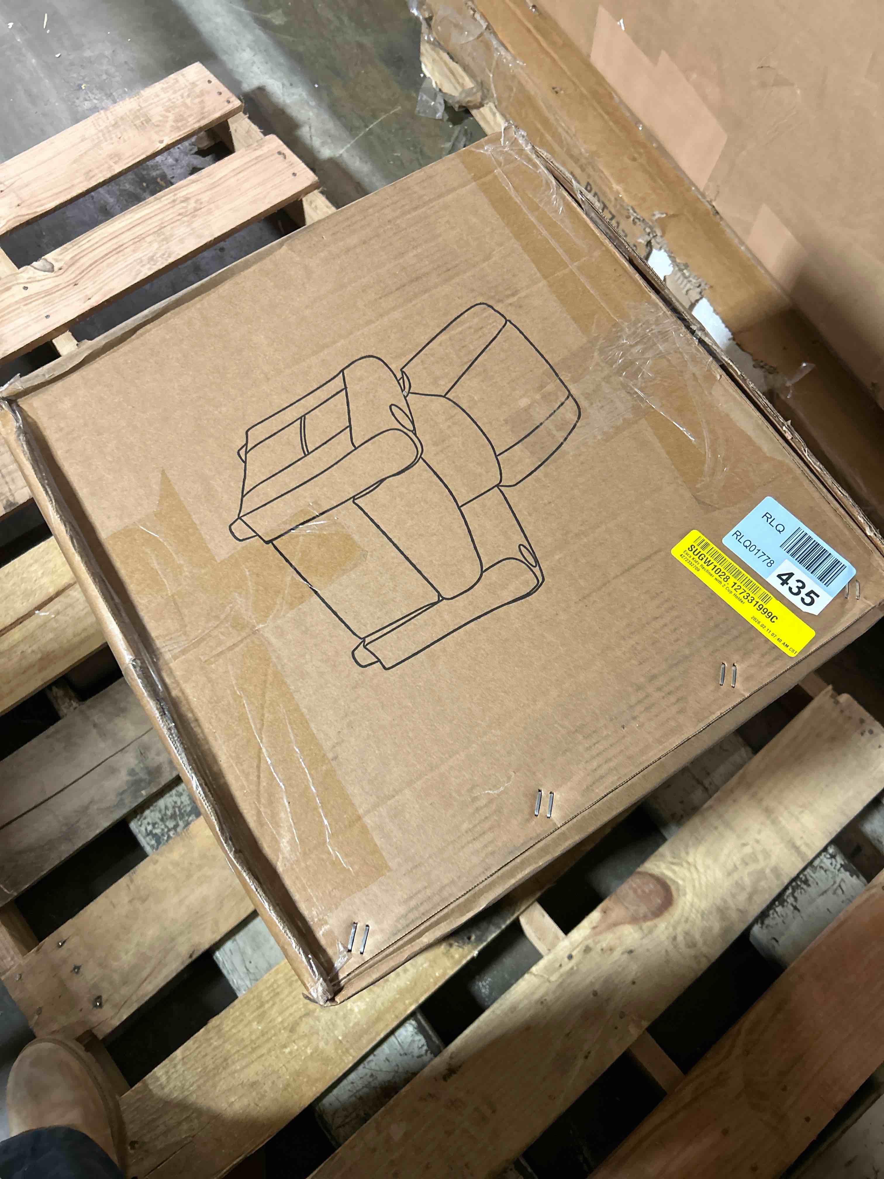 Condition photo showing New/Like New for Esca Kids Recliner with 2 Cup Holder