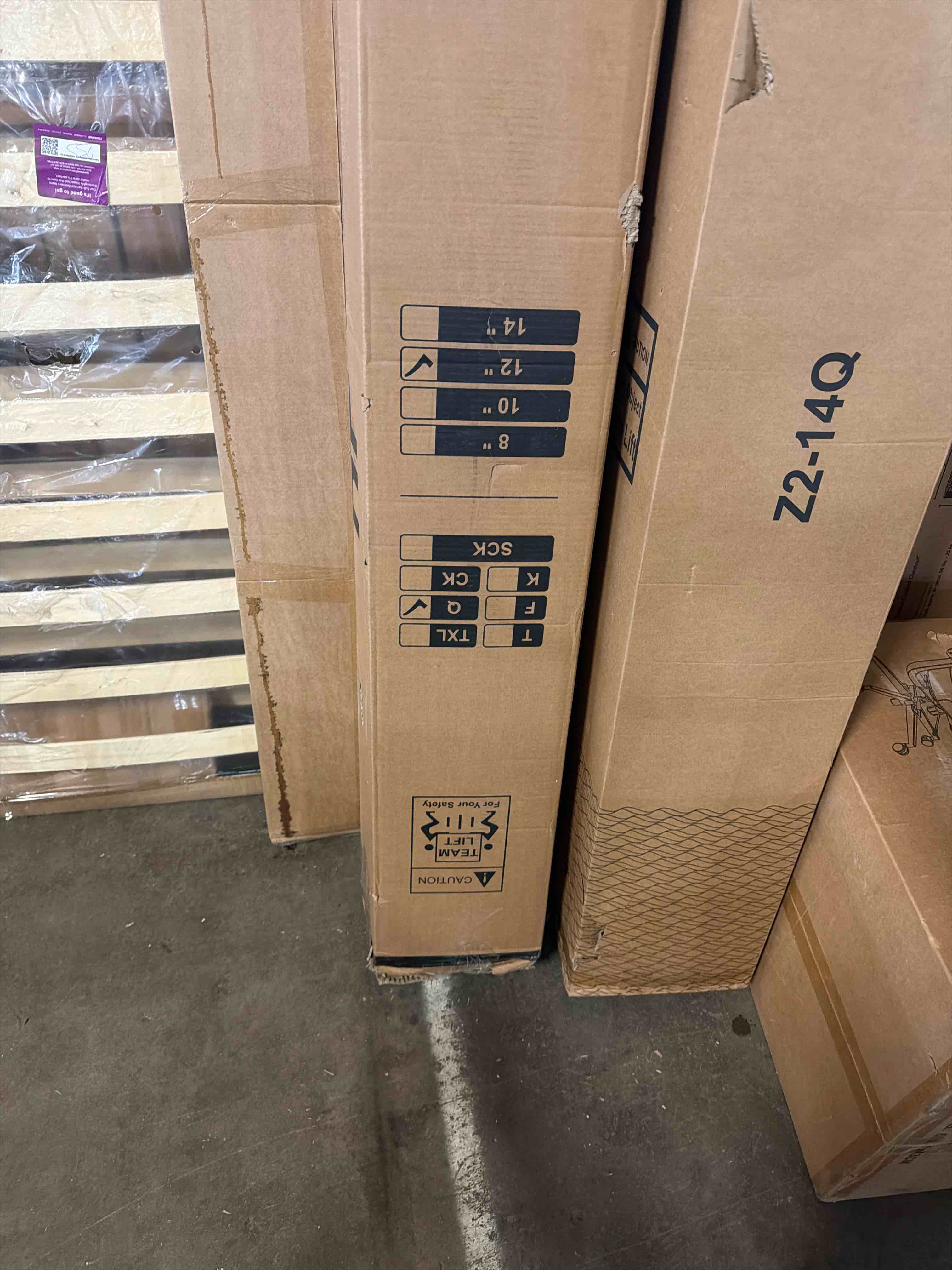 Condition photo showing New/Like New for Queen Mattress 12 Inch, Queen Size Mattress in a Box, Hybrid Mattresses with Individual Pocket Springs and Gel Memony Foam for Motion Isolation, Pressure Relief, Medium Firm, CertiPUR-US 12 Inch Queen