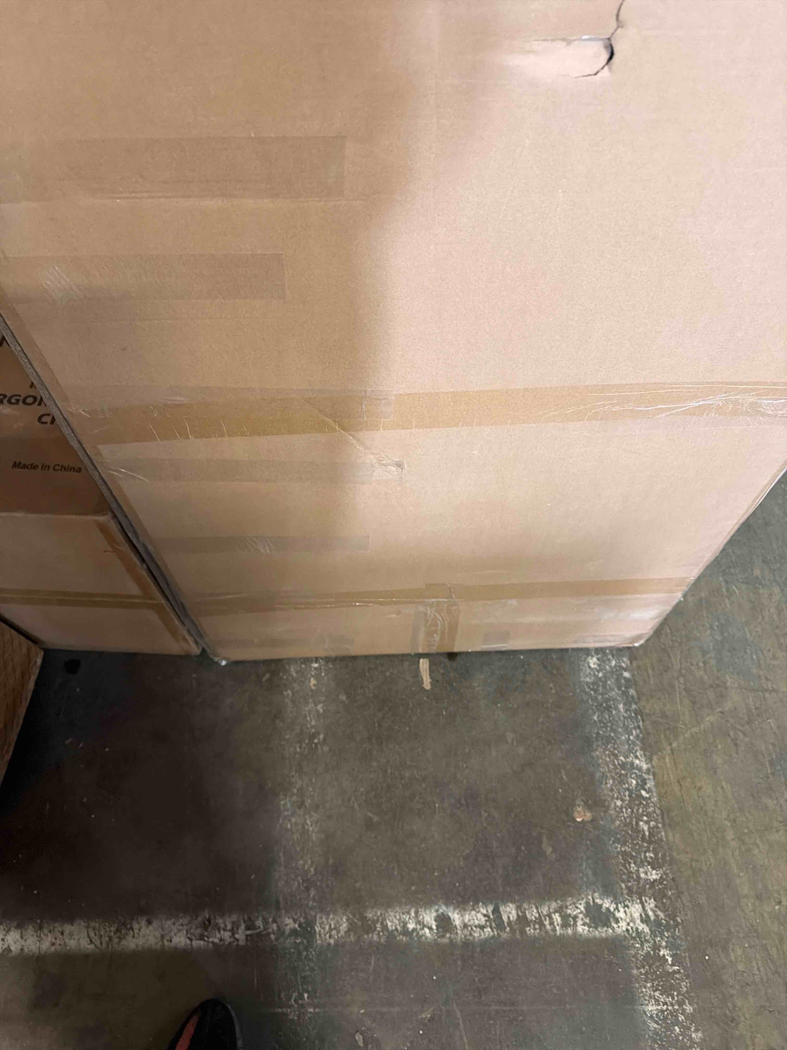 Condition photo showing Good Condition for MaxxHaul 70275 Aluminum Hitch Mount Wheelchair/Mobility Carrier – 53.5" x 29.75" Cargo Basket with Folding 60" Ramp – Fits 2" Class III/IV Receiver – 500 lb Capacity for Trucks, SUVs, Vans, and RVs 52.5" x 29"