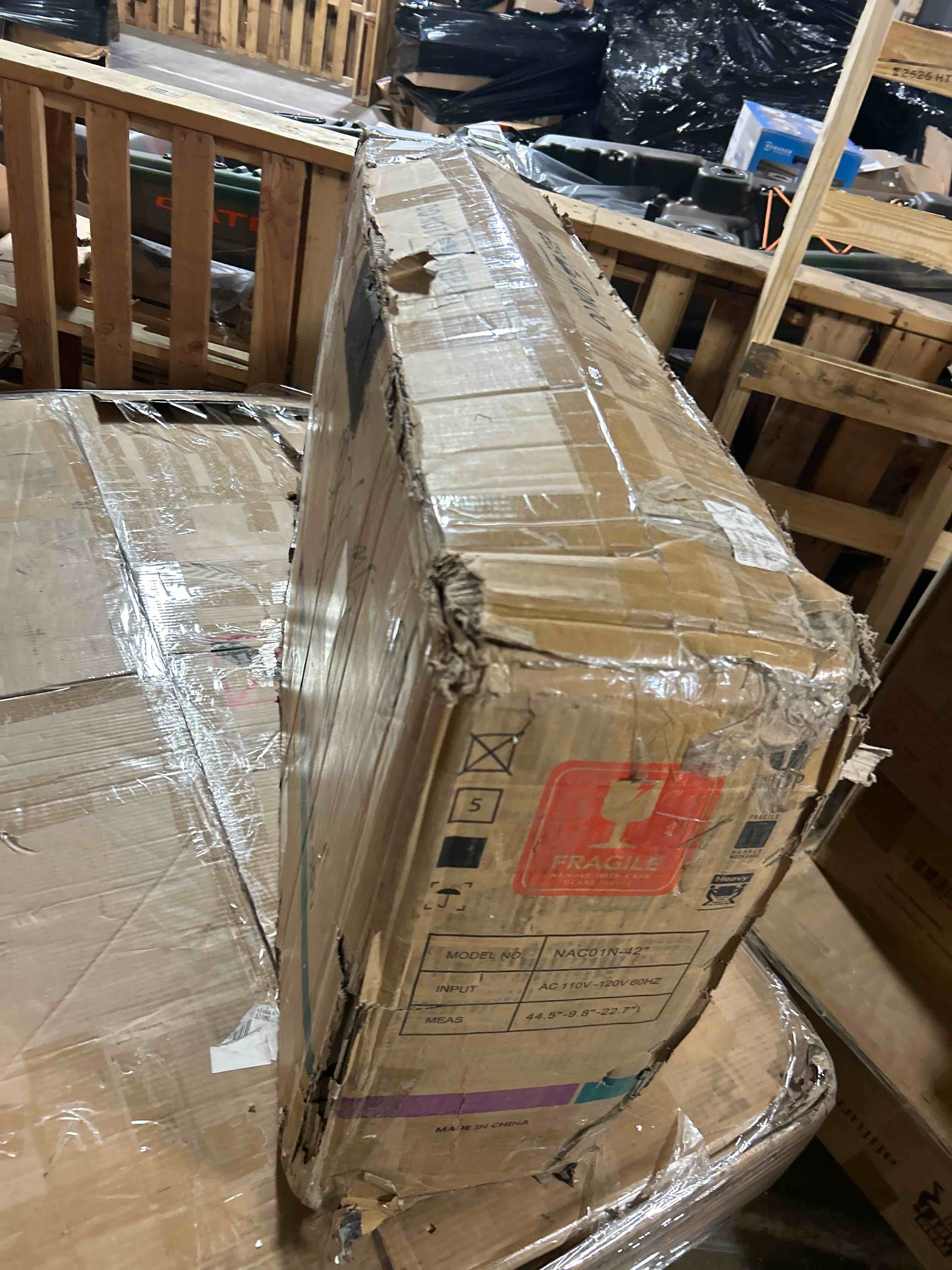 Condition photo showing As Is for EKON NAC01 Super Slim Under Cabinet/Wall Mounted Kitchen Range Hood/Four-speed Touch Control LCD Display Switch Panel With A Remote Control / 2 Pcs 3W Led Lamp /600 CFM (stainless steel, 42")(Box damaged)