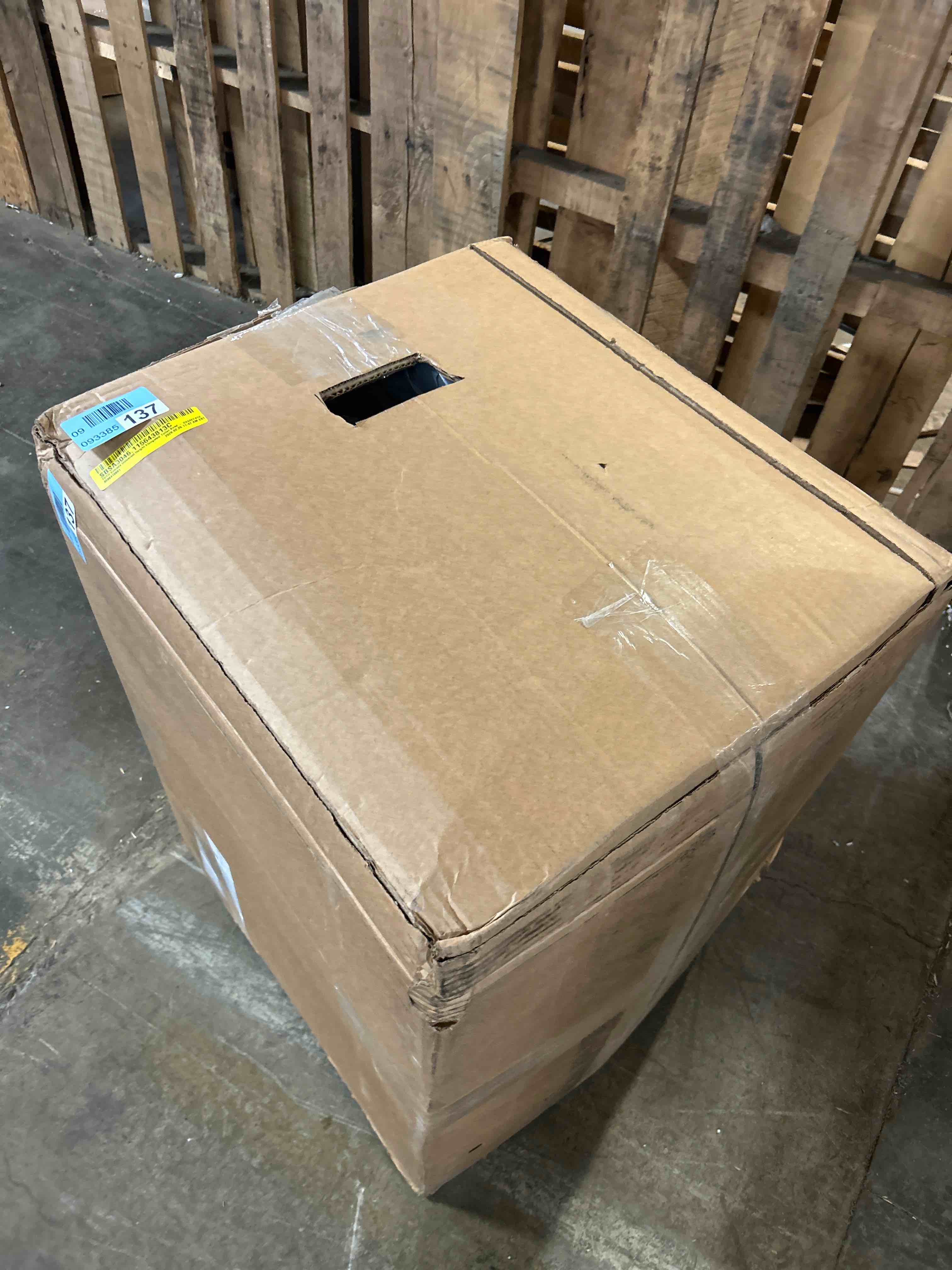 Condition photo showing New/Like New for TOTO Entrada Universal Height Elongated Toilet Bowl 