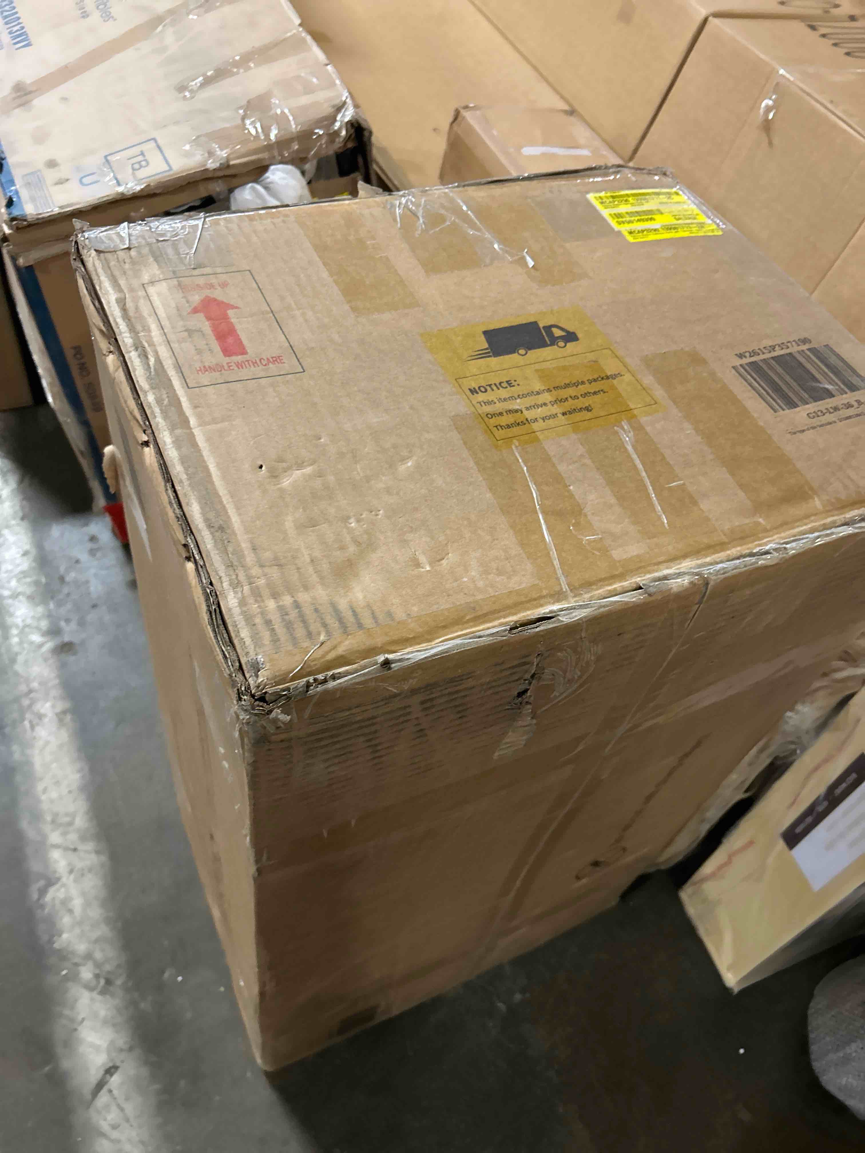 Condition photo showing Good Condition for Valenza Modern Bathroom Vanity with Travertine(Top not included vanity base only)