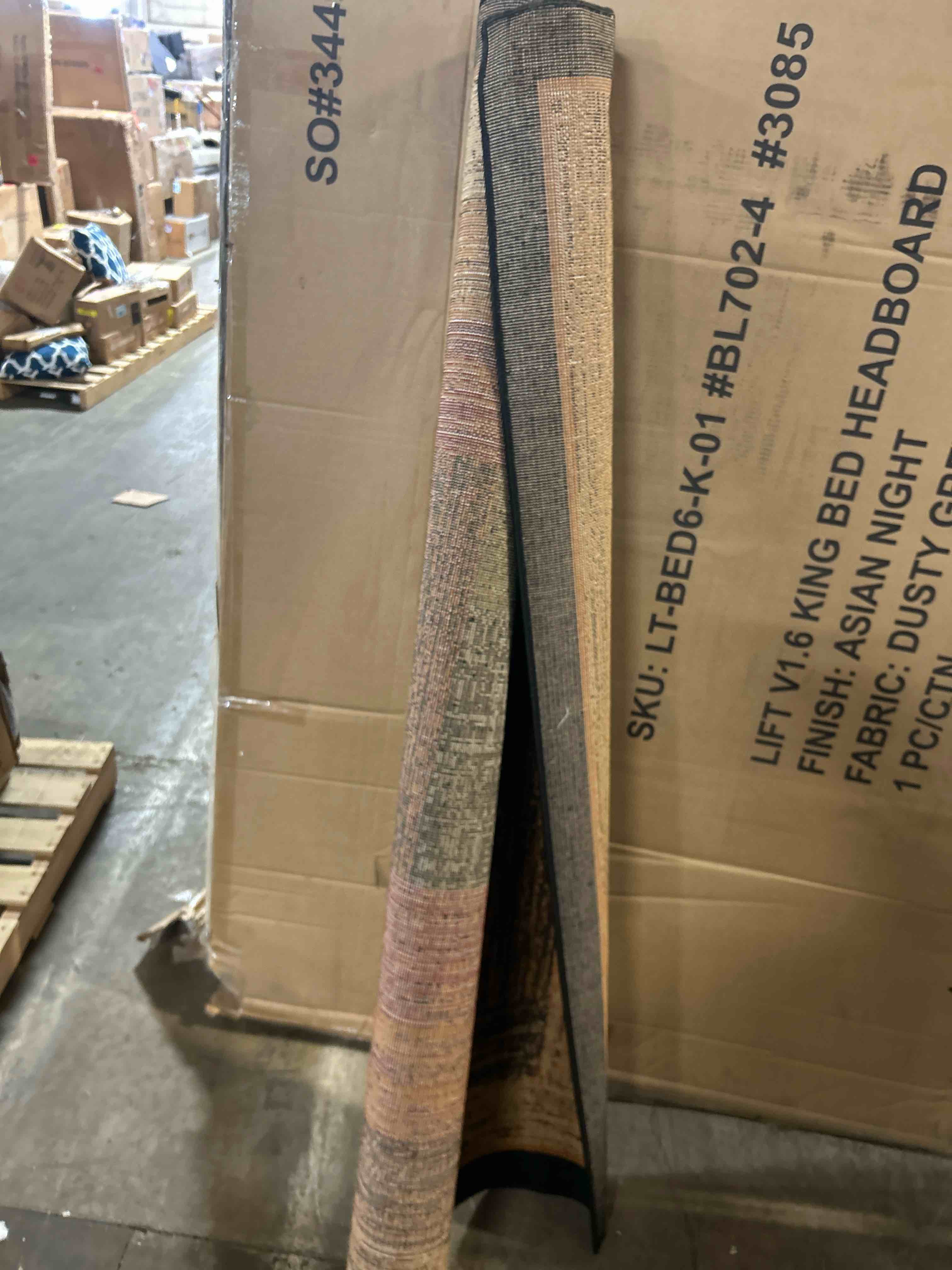 Condition photo showing Good Condition for Home Dynamix Royalty Vega Contemporary Geometric Area Rug, Black/Brown, 31.5"x47"