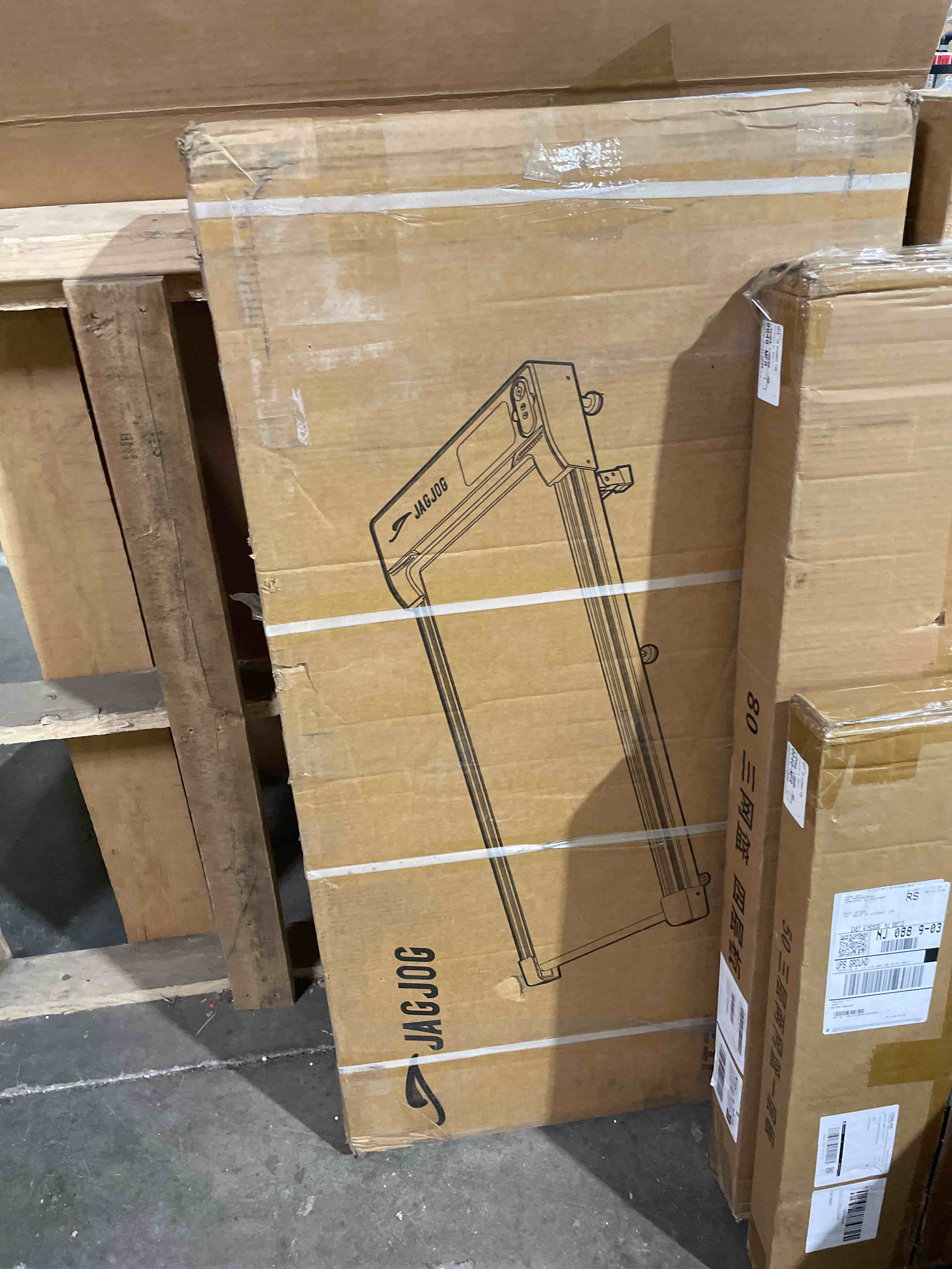 Condition photo showing New/Like New for (diff brand))Pad with Incline, Akluer Incline Treadmills for Home, 2.5 HP Under Desk Treadmill Small with Remote Control, Walking Pad Small Treadmill with LED Display Black