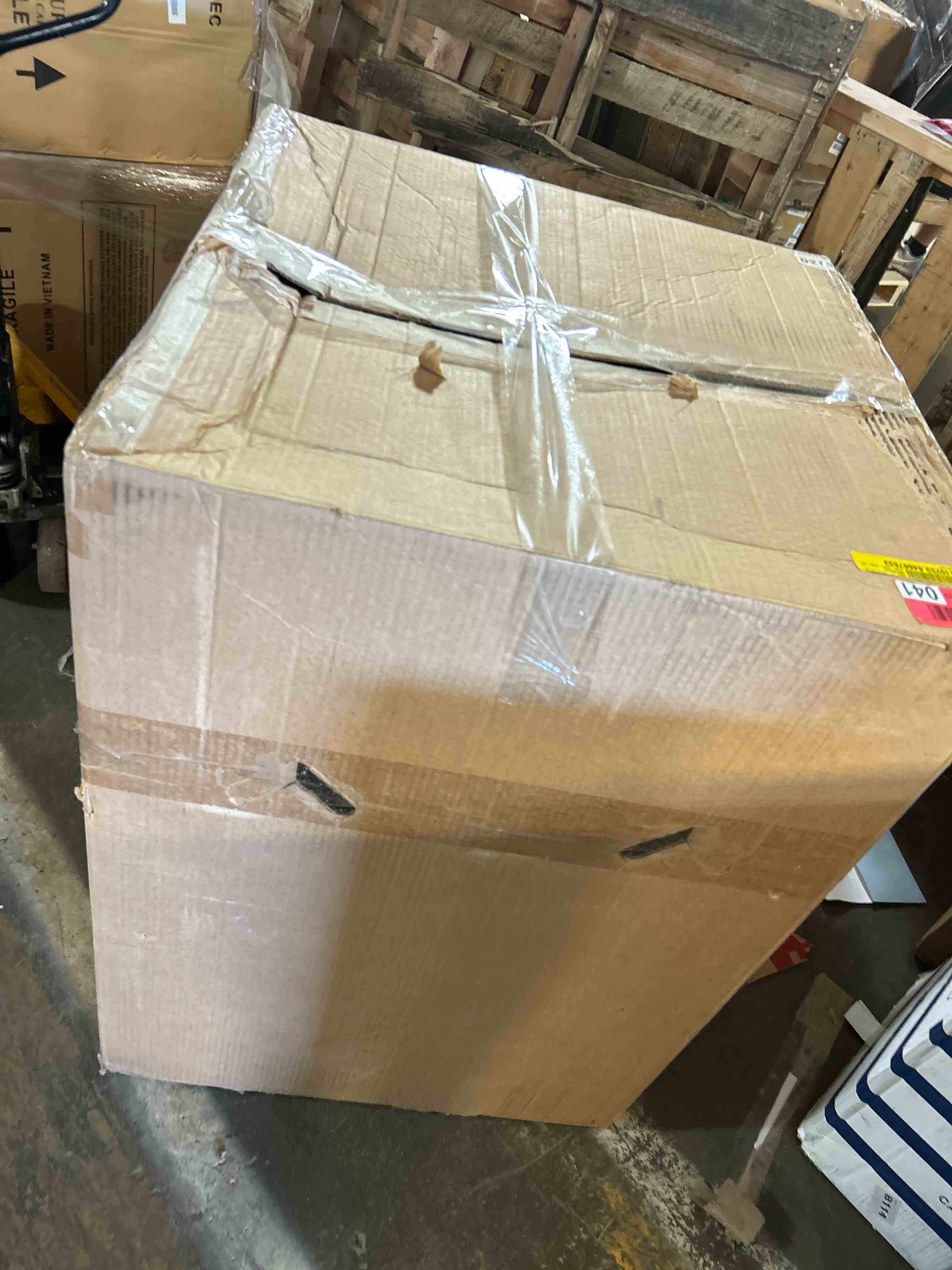 Condition photo showing New/Like New for FelixKing Office Chair, Ergonomic Desk Chair Breathable Mesh Chairs Adjustable High Back Lumbar Support Flip-up Armrests, Executive Rolling Swivel Comfy Computer Chairs Home Office Black Black 1