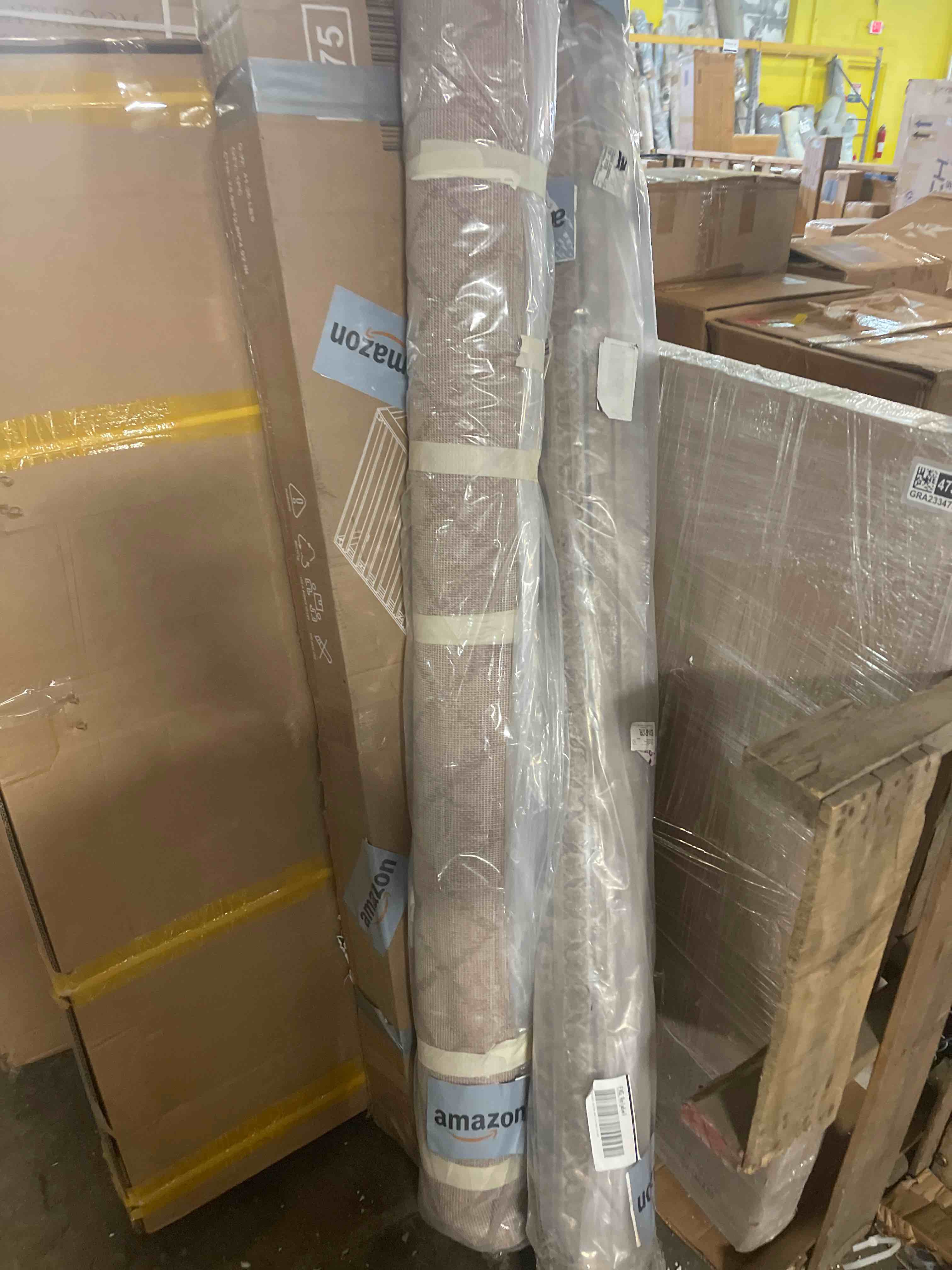 Condition photo showing New/Like New for GarveeHome Large Tibetan Tiger Area Rugs 9x12 for Living Room, Boho Tribal Green Washable Rug Soft Non Slip Vintage Mat Indoor Carpet for Bedroom Dining Room Playroom Nursery Decor