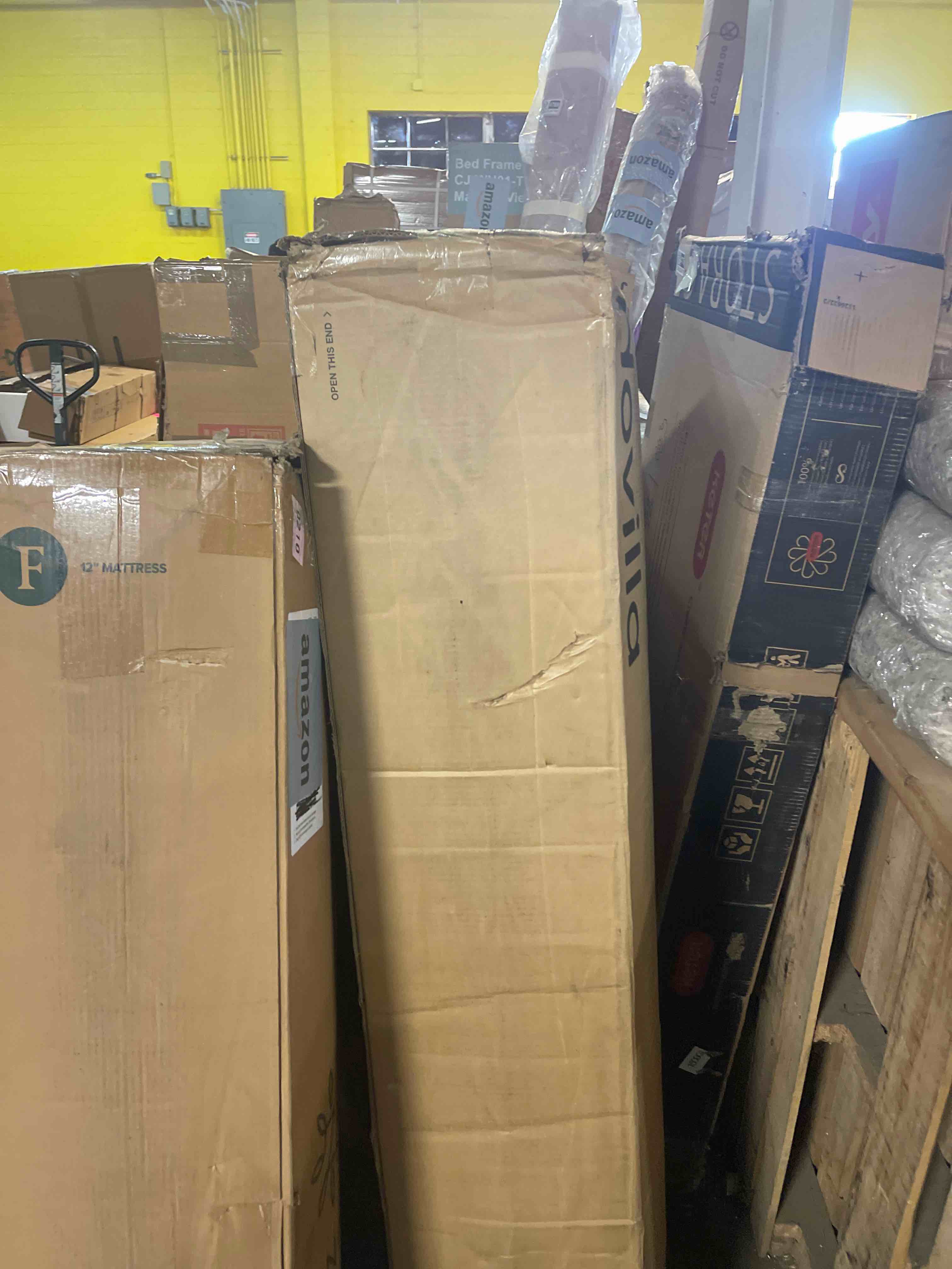 Condition photo showing New/Like New for Novilla Queen Size Mattress, 12 Inch Gel Memory Foam Mattress for Cool Night & Pressure Relief, Medium Plush Feel with Motion Isolating, Bliss Grey Queen 12 Inch