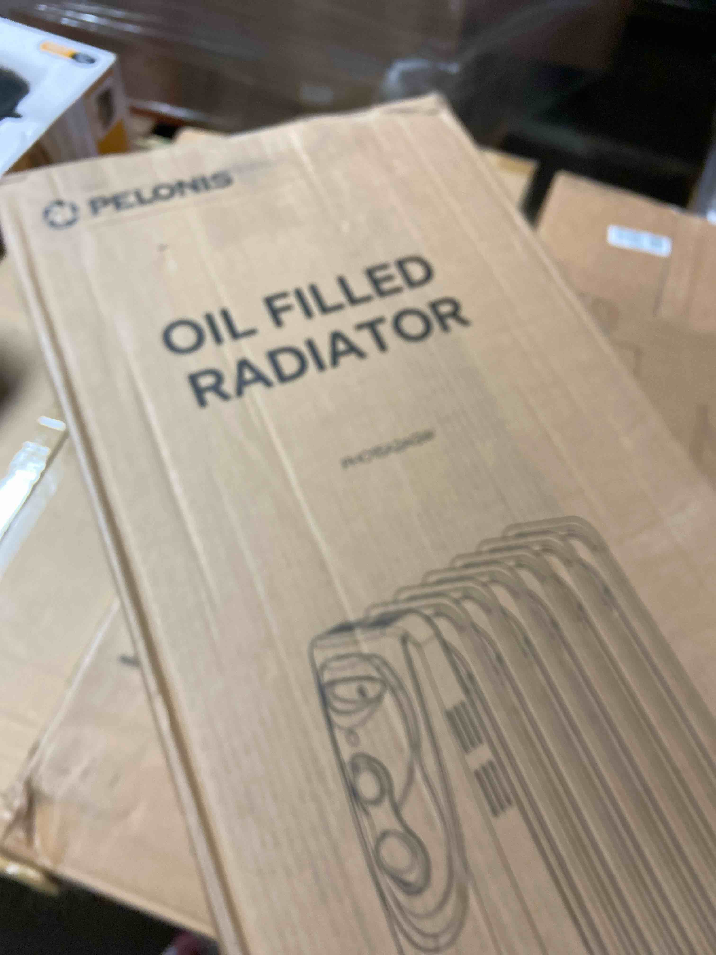 Condition photo showing New/Like New for PELONIS Radiator Heater for Large Space, Electric Oil Filled Radiator, Dual Knobs, 1500W, Quiet Space Heater, 3 Modes, Tip-over Protection Classic White