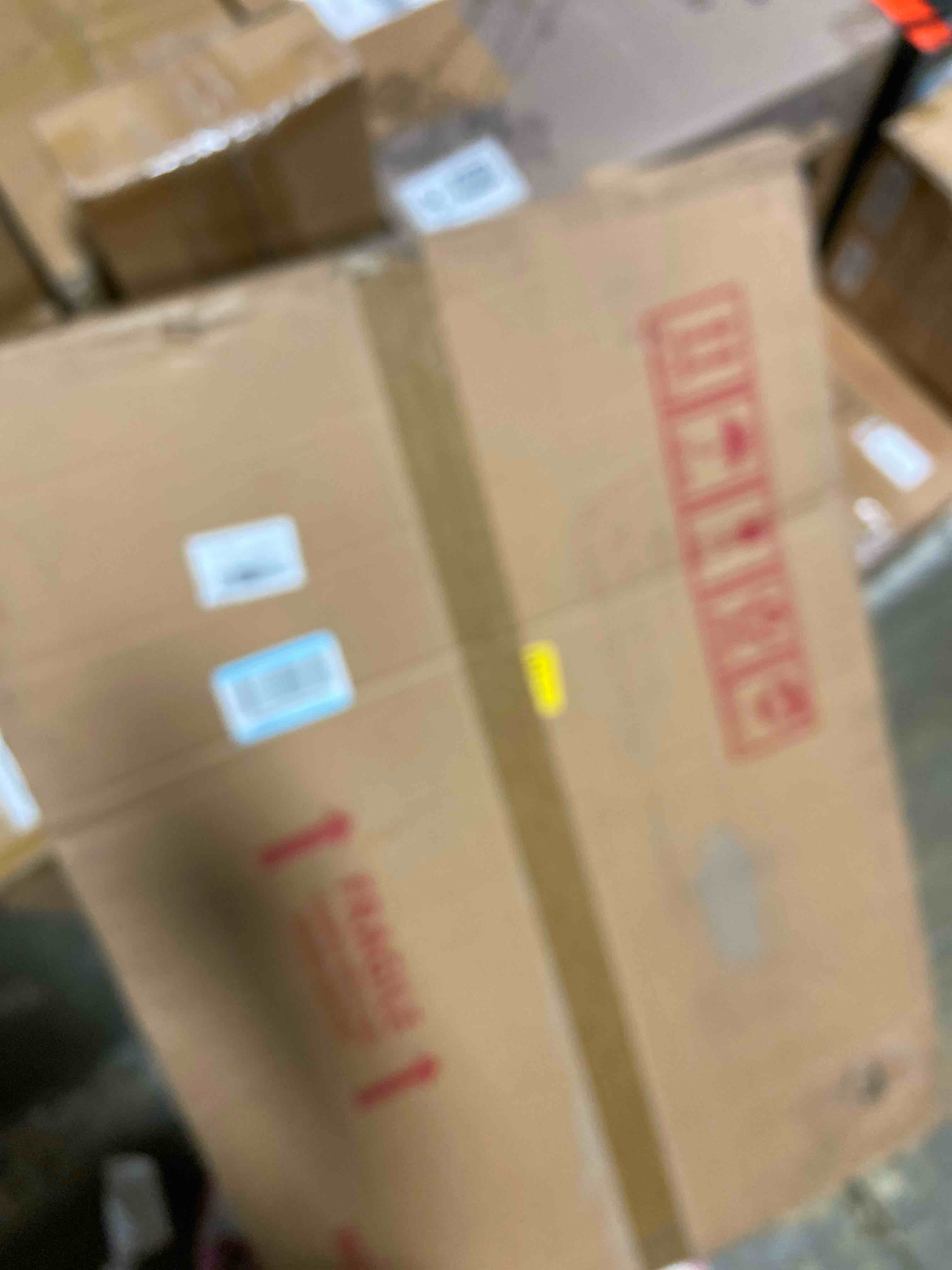 Condition photo showing New/Like New for Legrand Radiant 885TRWCC21 15 Amp Decorator Duplex Outlet, White, 1 Count