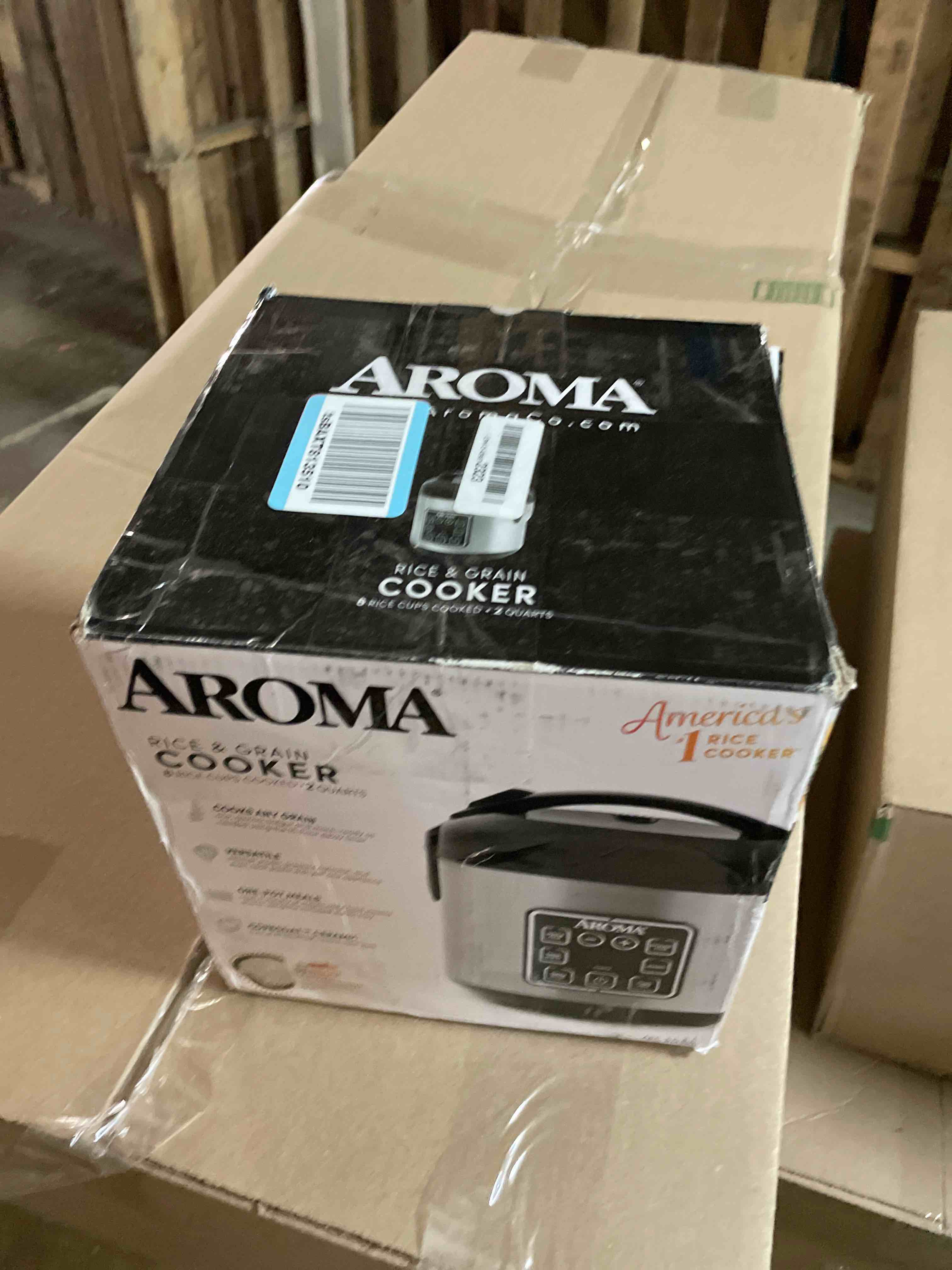 Condition photo showing Good Condition for AROMA Digital Rice Cooker, 4-Cup (Uncooked) / 8-Cup (Cooked), Steamer, Grain Cooker, Multicooker, 2 Qt, Stainless Steel Exterior, ARC-914SBD 4 Cup Uncooked / 8 Cup Cooked