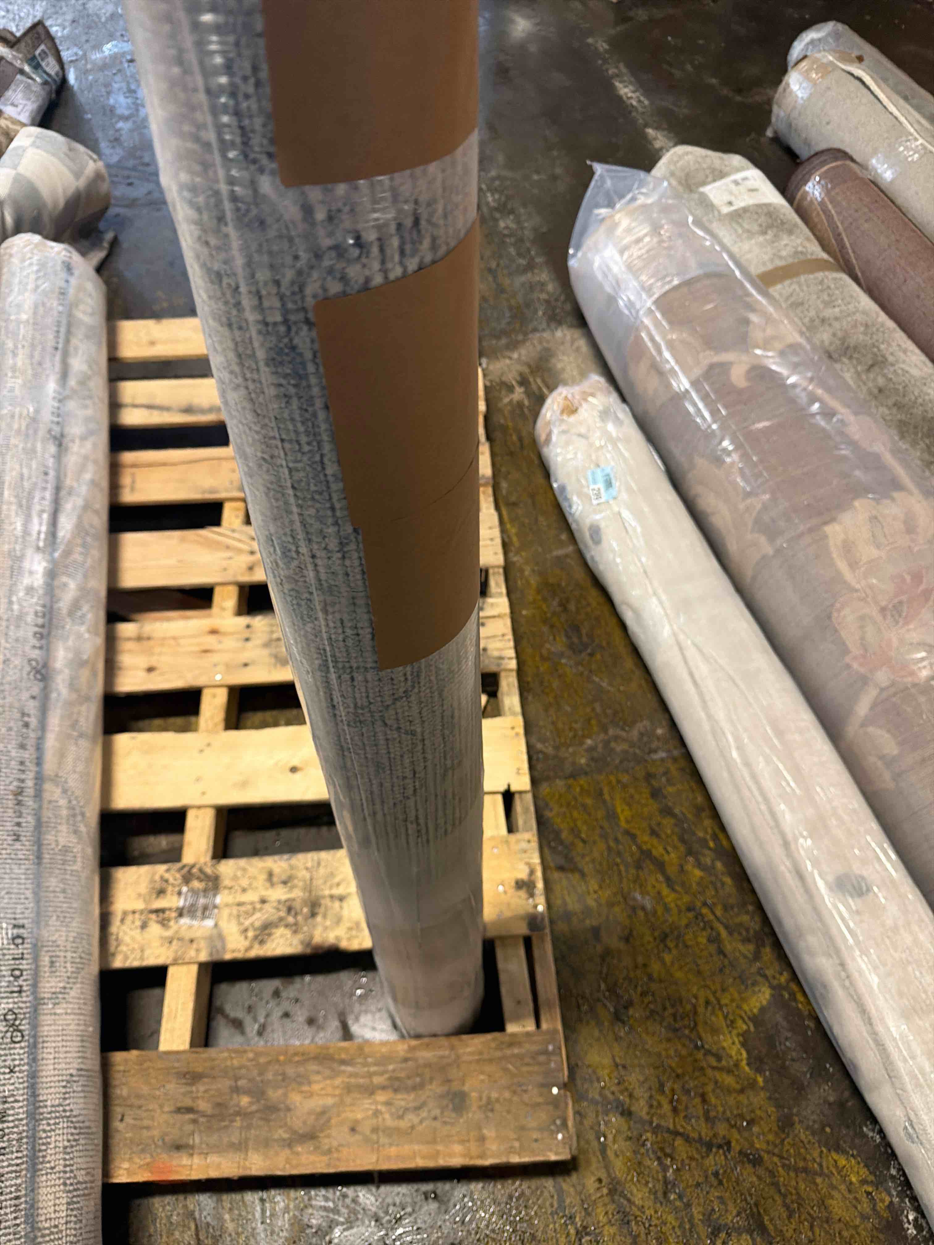 Condition photo showing New/Like New for Becki Owens x Livabliss Luca Machine Woven Area Rug