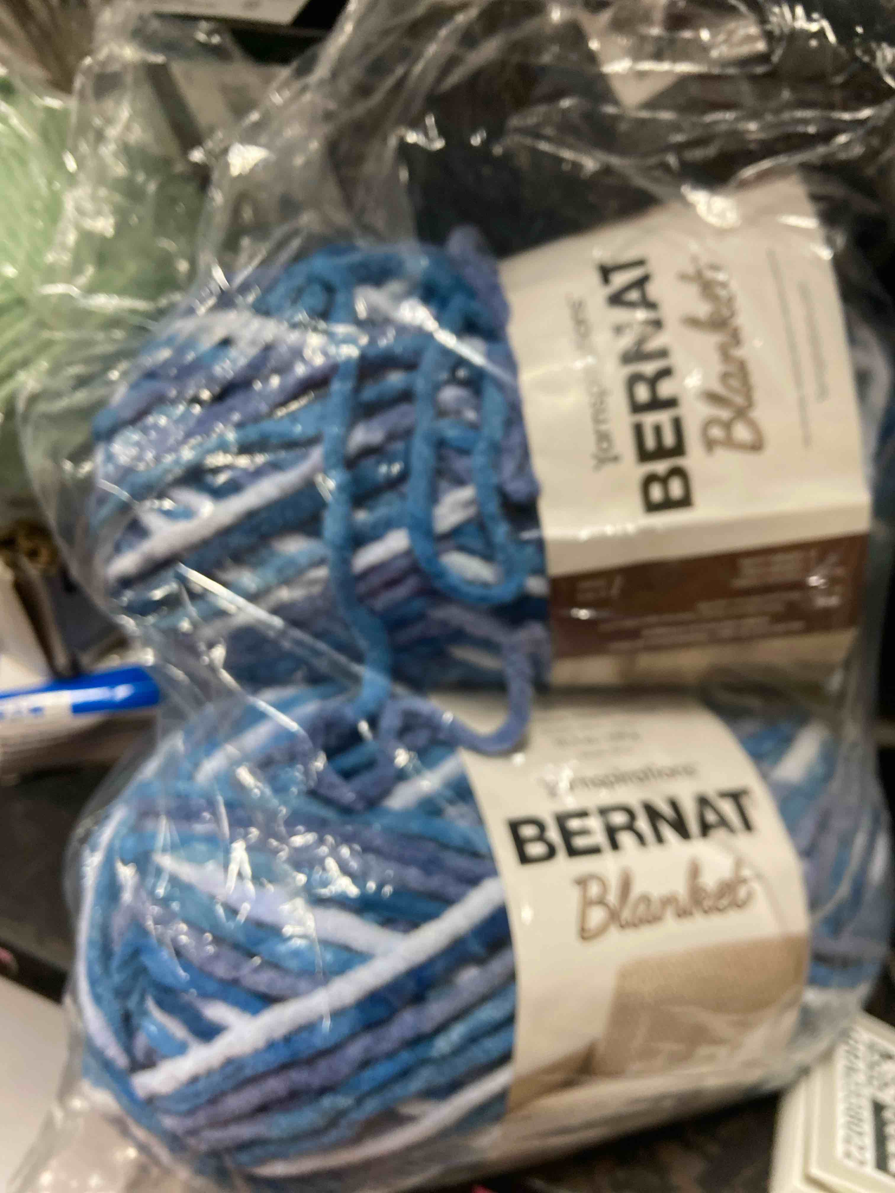 Condition photo showing New/Like New for bernat blanket crochet yarn in cozy blue (300g/10.5oz) by yarnspirations