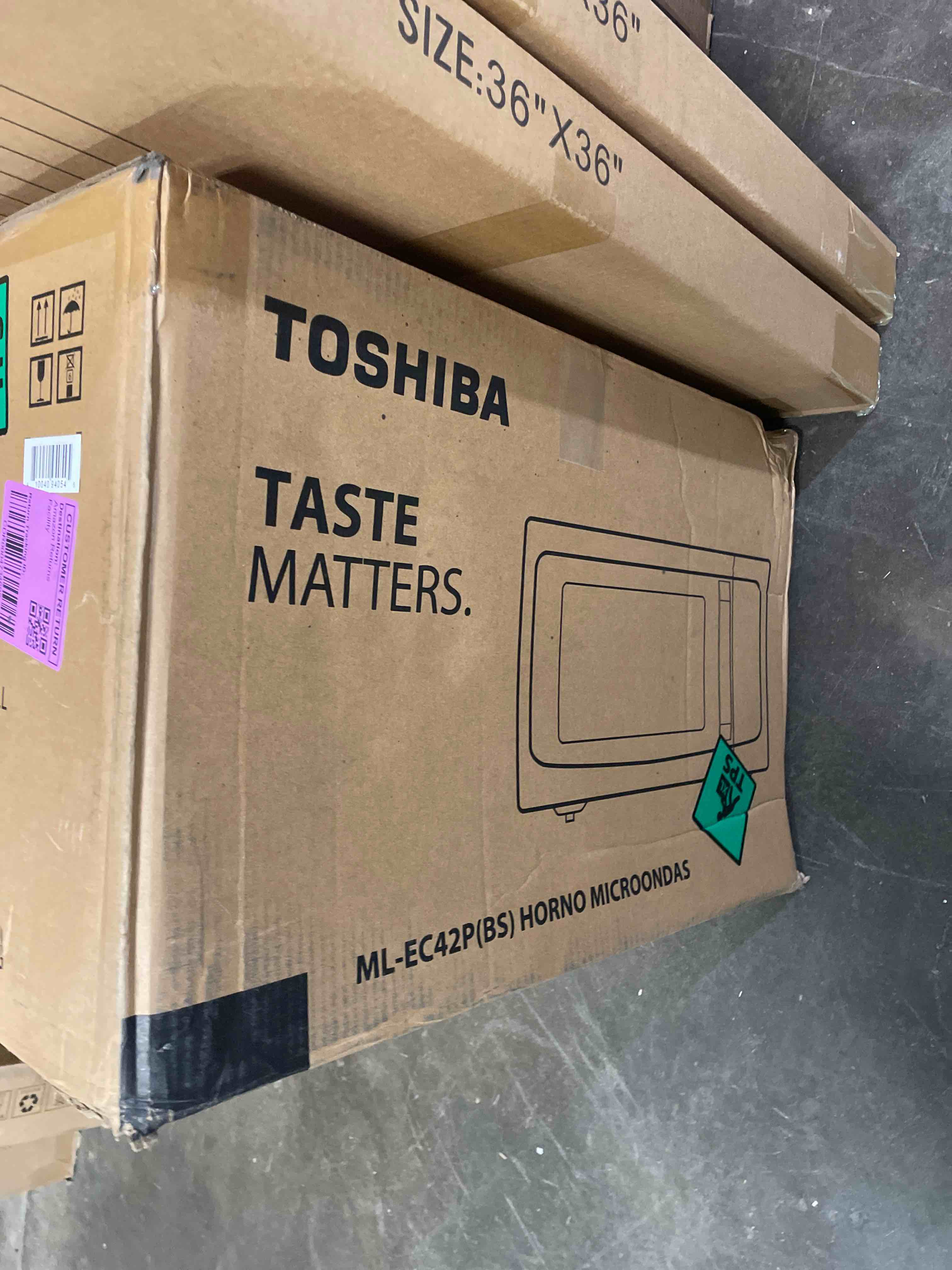 Condition photo showing New/Like New for toshiba 4-in-1 countertop microwave oven with air fryer, 1.5 cu.ft, 1000w | smart sensor, convection, mute function, position memory turntable, for home kitchen, black stainless steel