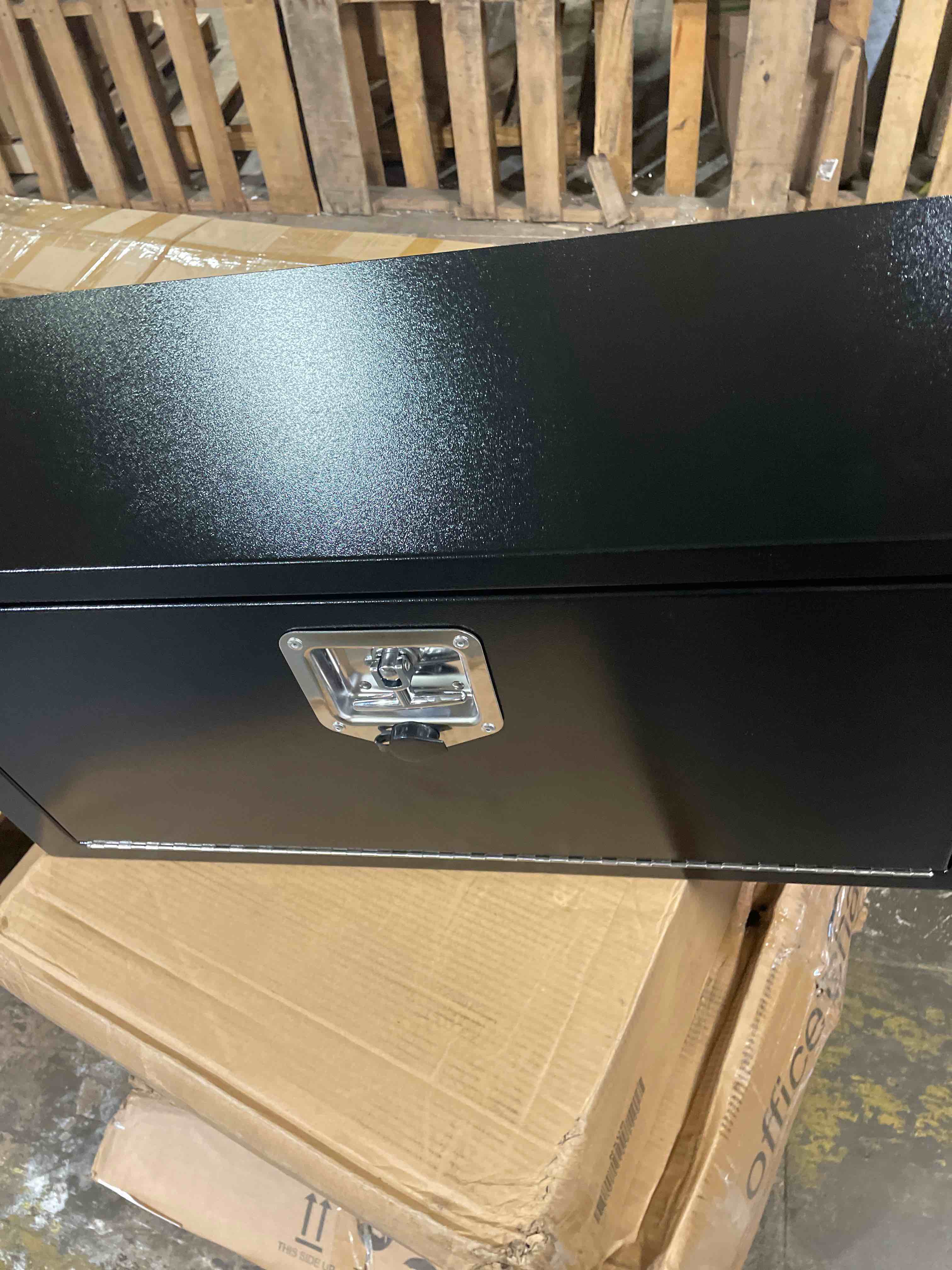Condition photo showing Good Condition for 30"x12"x14" black heavy duty steel underbody truck tool box with lock