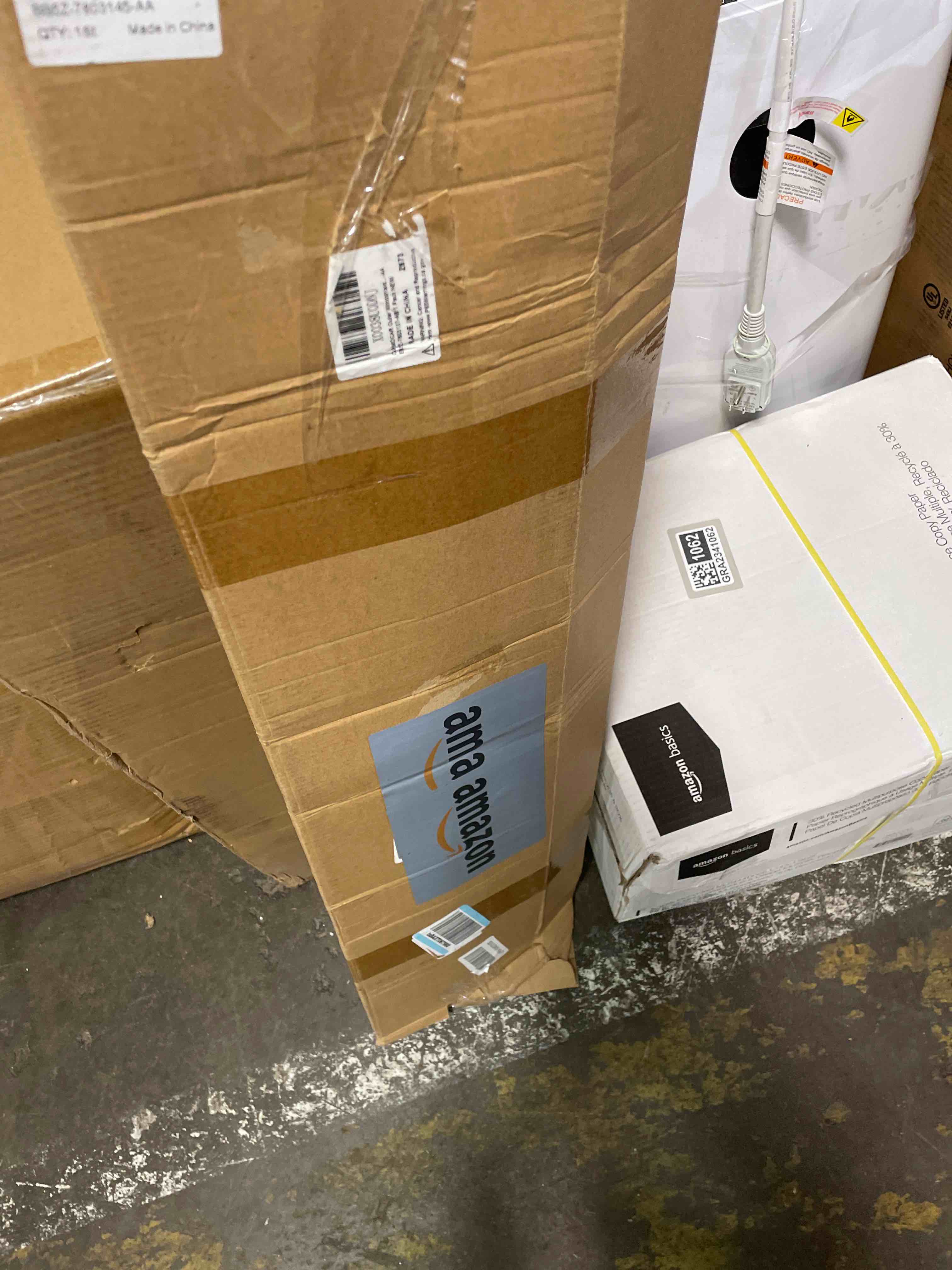 Condition photo showing New/Like New for outer windshield pillar trim panel molding front left (driver side) replacement for 2011-2019 ford explorer 4 door utility replaces bb5z7803136aa bb5z-7803145-aa bb5z-7803137-ab 1 pack outer(left 1 pack)