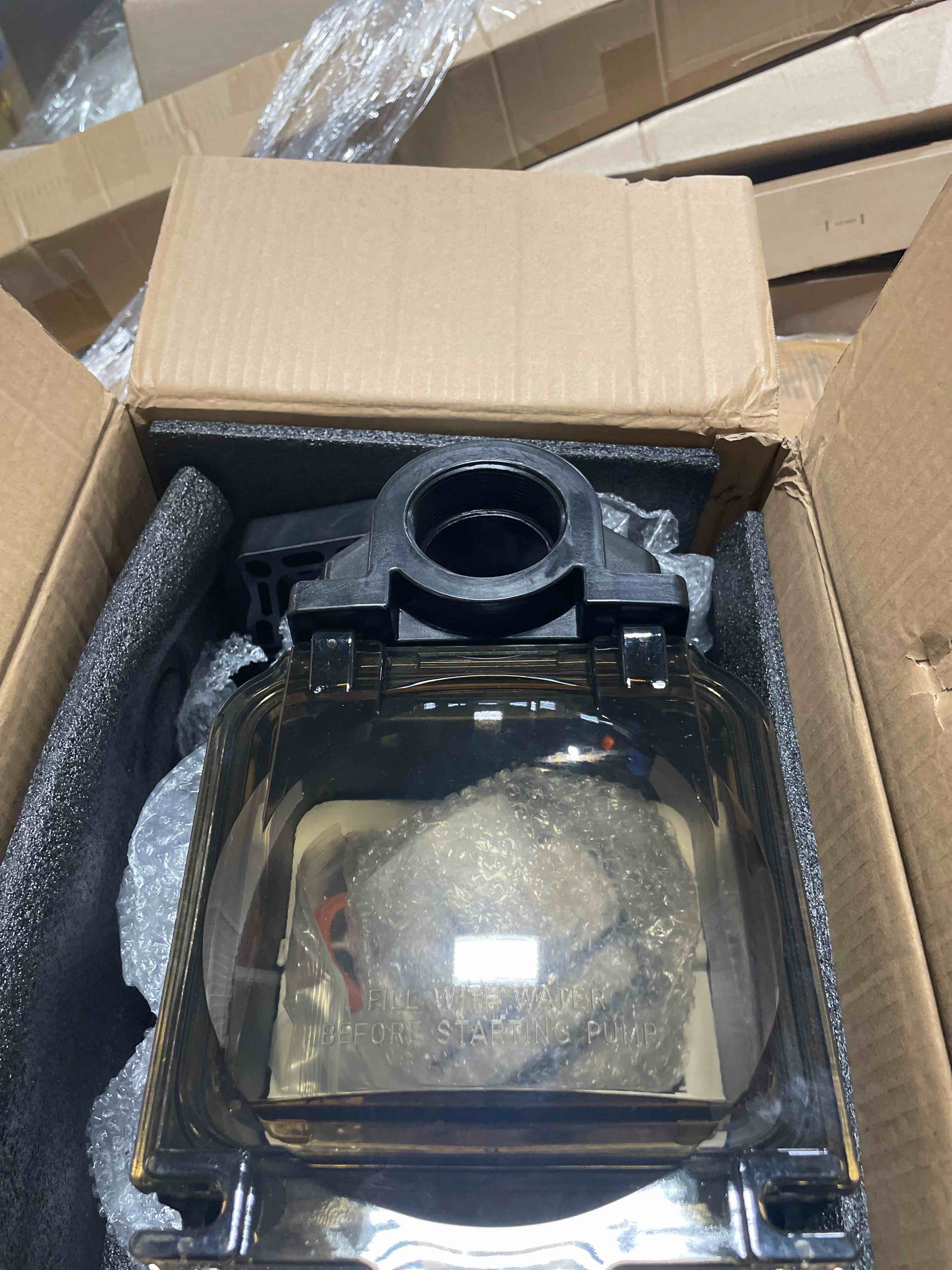 Condition photo showing New/Like New for spx1620aa pool pump strainer body housing & pump seal kit compatible with hayward super pump sp1600x and sp2600x series models spx1620aa assembly