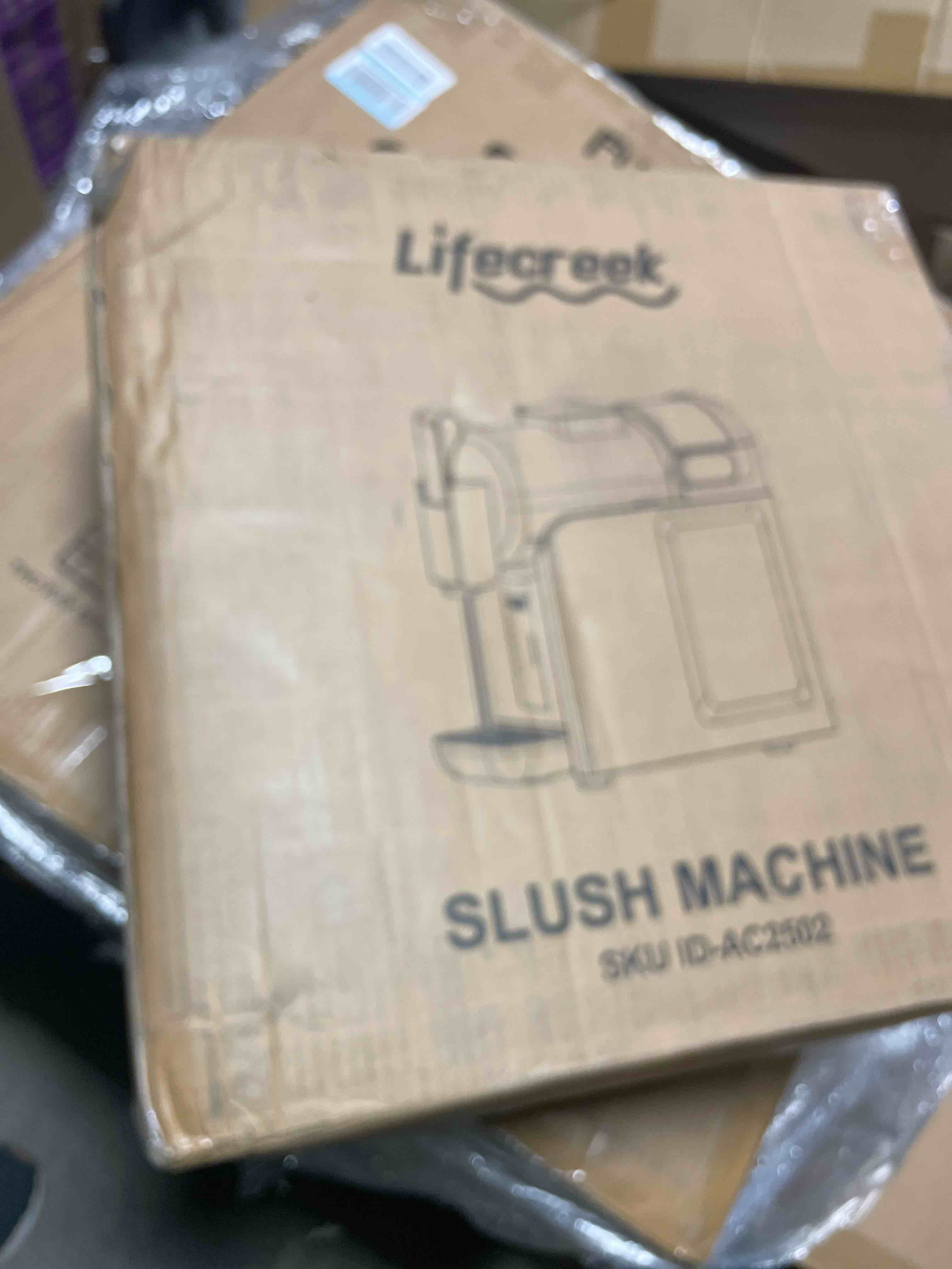 Condition photo showing New/Like New for lifecreek 88oz slushie machine, no-ice frozen drink maker, gold