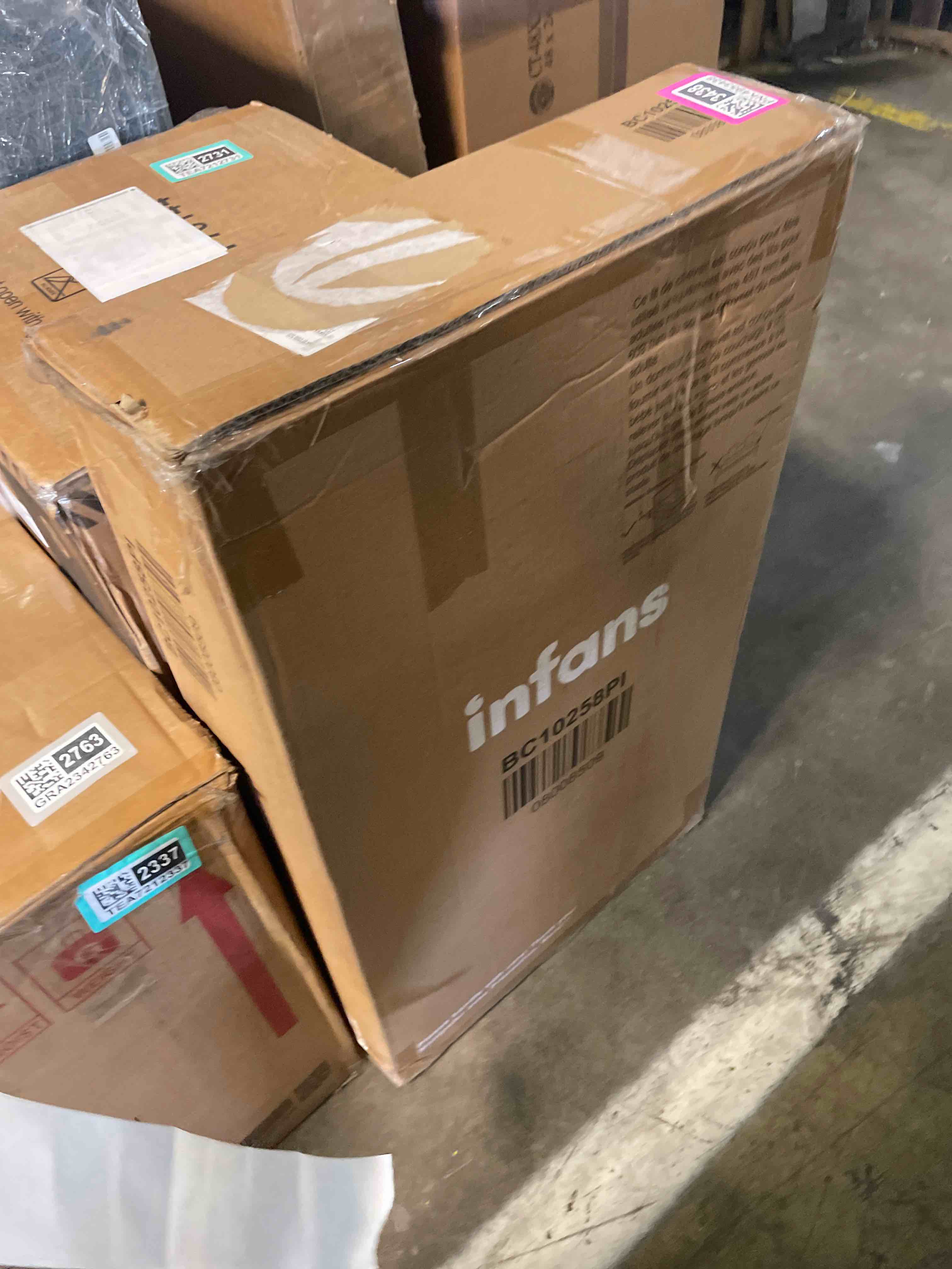 https://s3.amazonaws.com/lotting-images-prod/phillipi/GRA2342764_1789396770168.jpeg