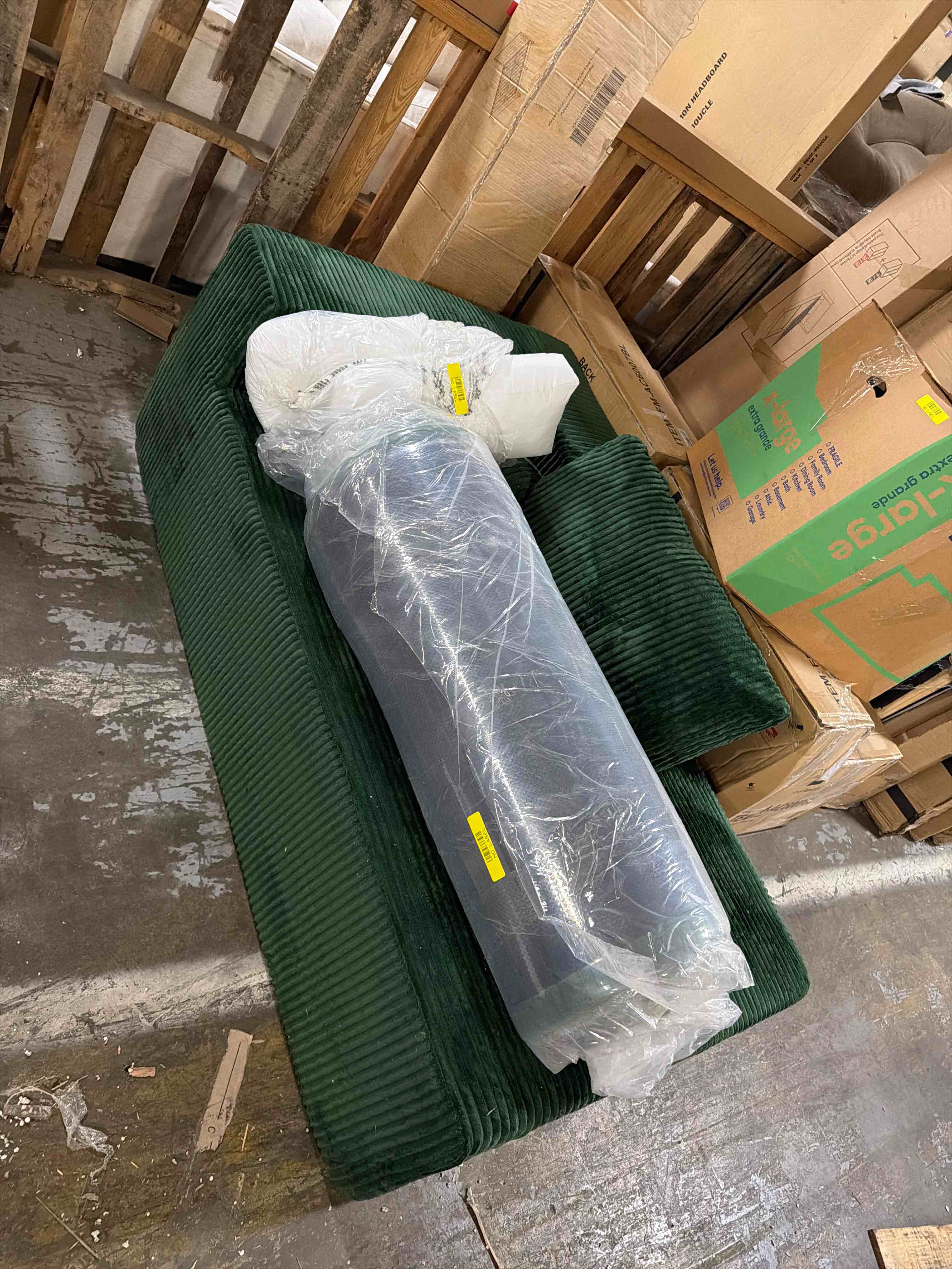 https://s3.amazonaws.com/lotting-images-prod/phillipi/GRA3487102_1777577862869.jpeg