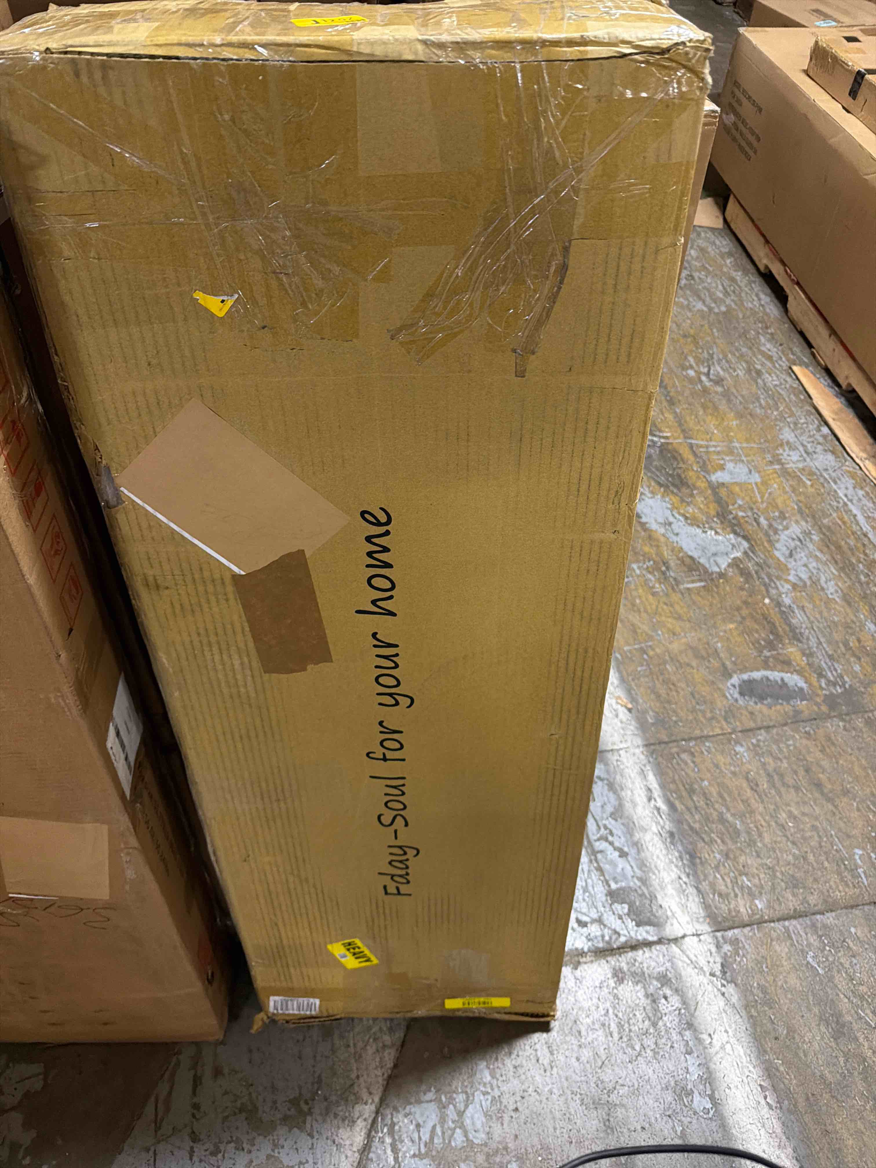 https://s3.amazonaws.com/lotting-images-prod/phillipi/GRA3487117_1777569818572.jpeg