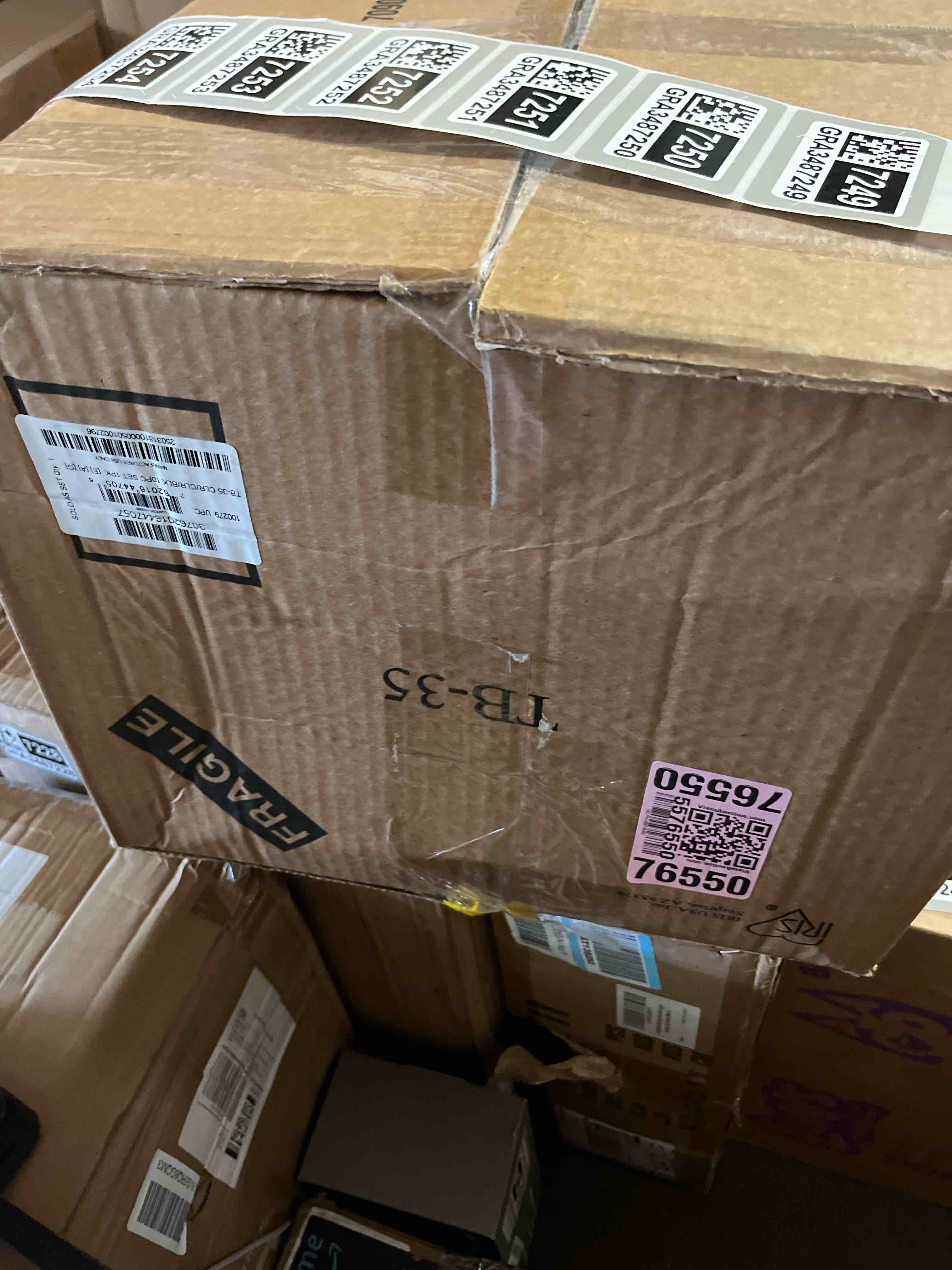 https://s3.amazonaws.com/lotting-images-prod/phillipi/GRA3487249_1757525188578.jpeg