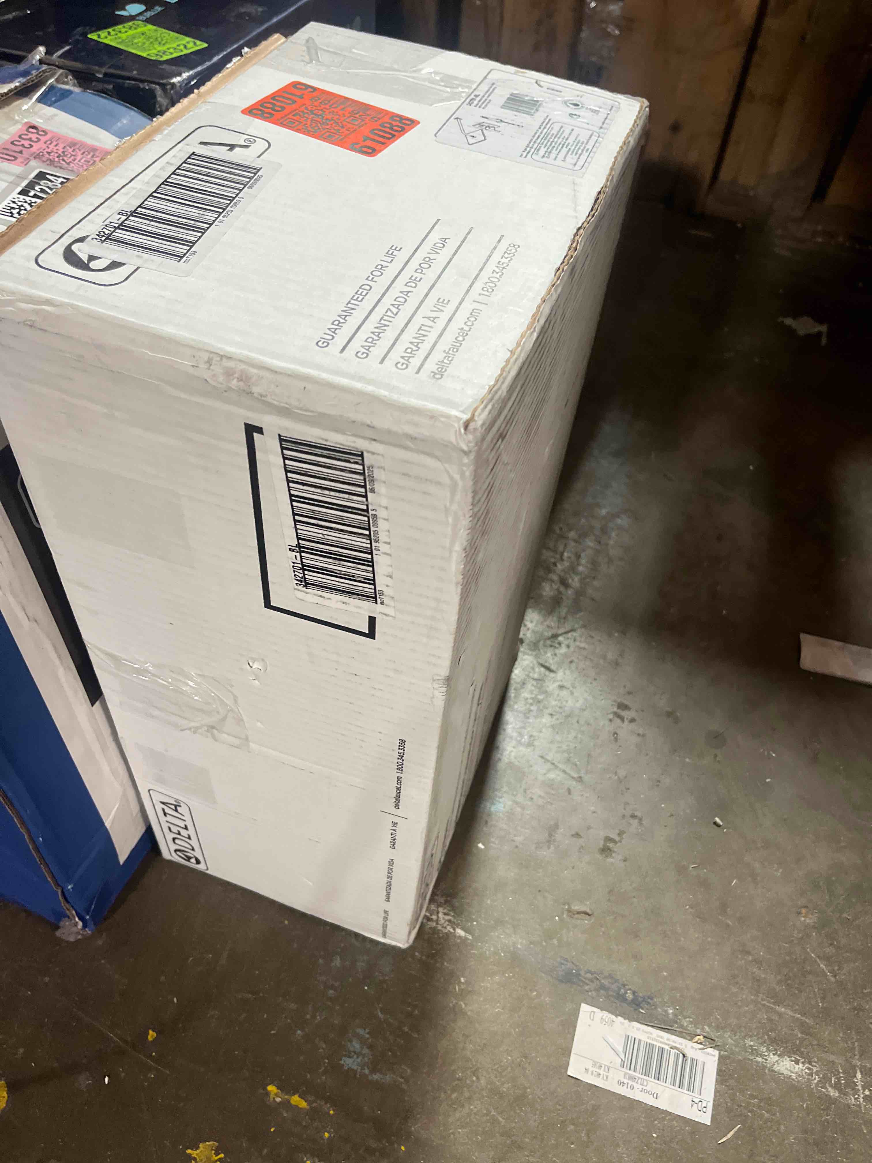 https://s3.amazonaws.com/lotting-images-prod/phillipi/GRA3487285_1757540452656.jpeg