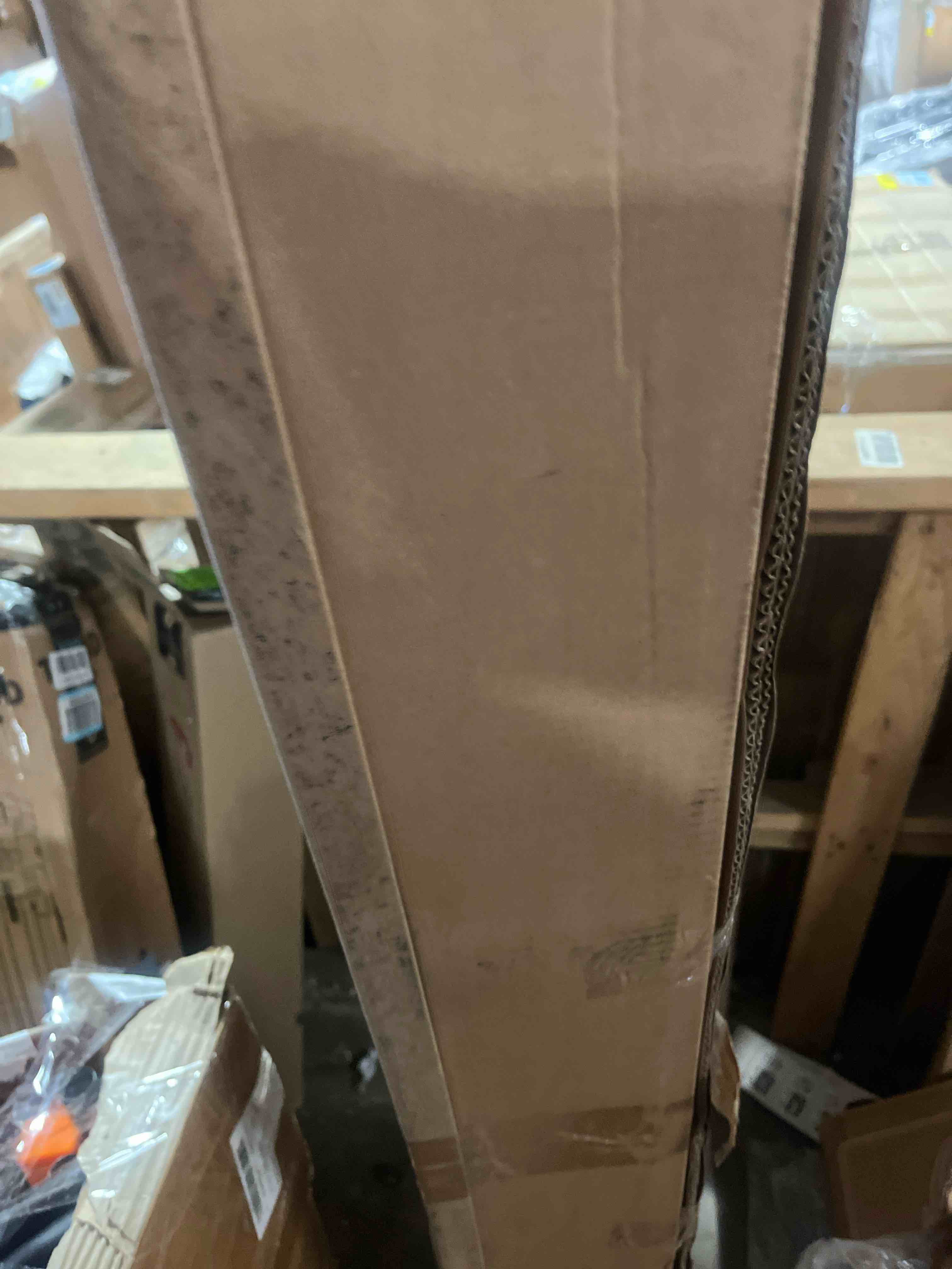 https://s3.amazonaws.com/lotting-images-prod/phillipi/GRA3487287_1757614971229.jpeg
