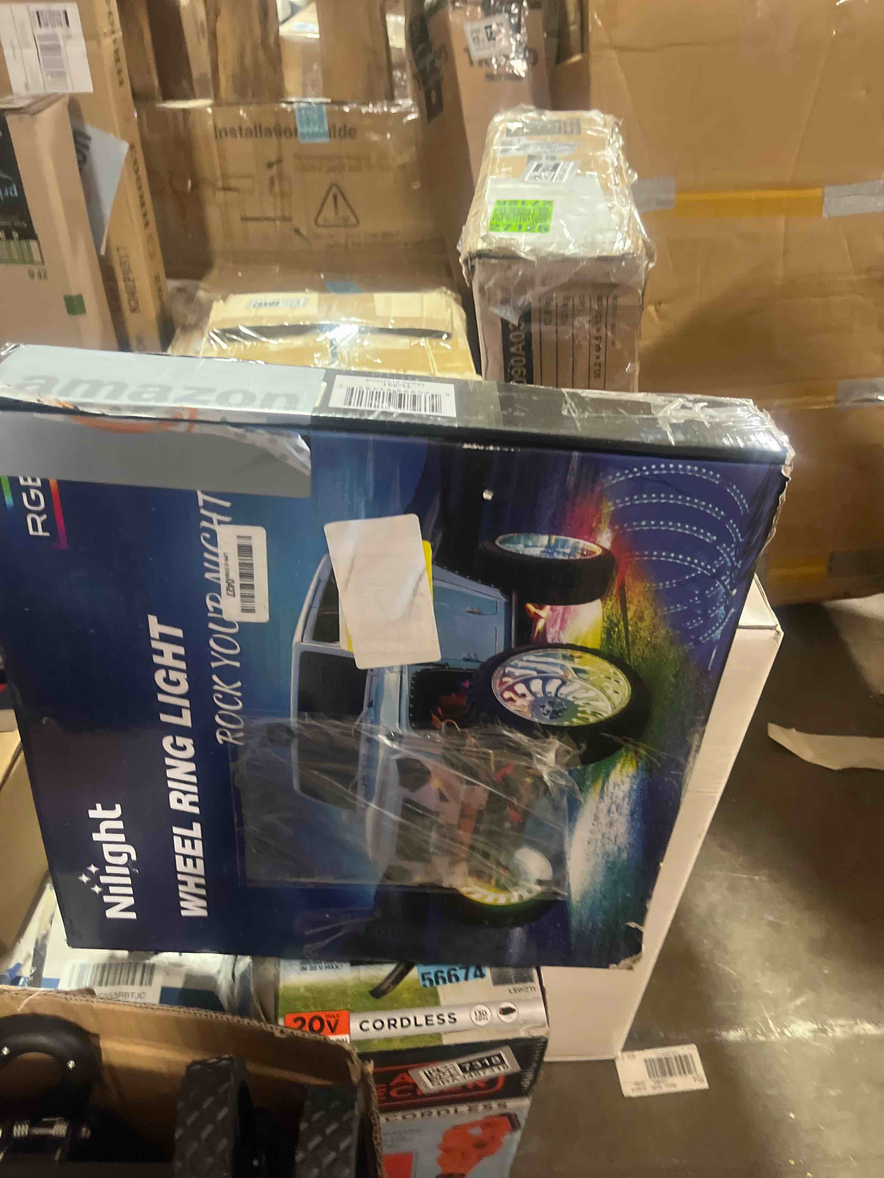 https://s3.amazonaws.com/lotting-images-prod/phillipi/GRA3487309_1757614536468.jpeg