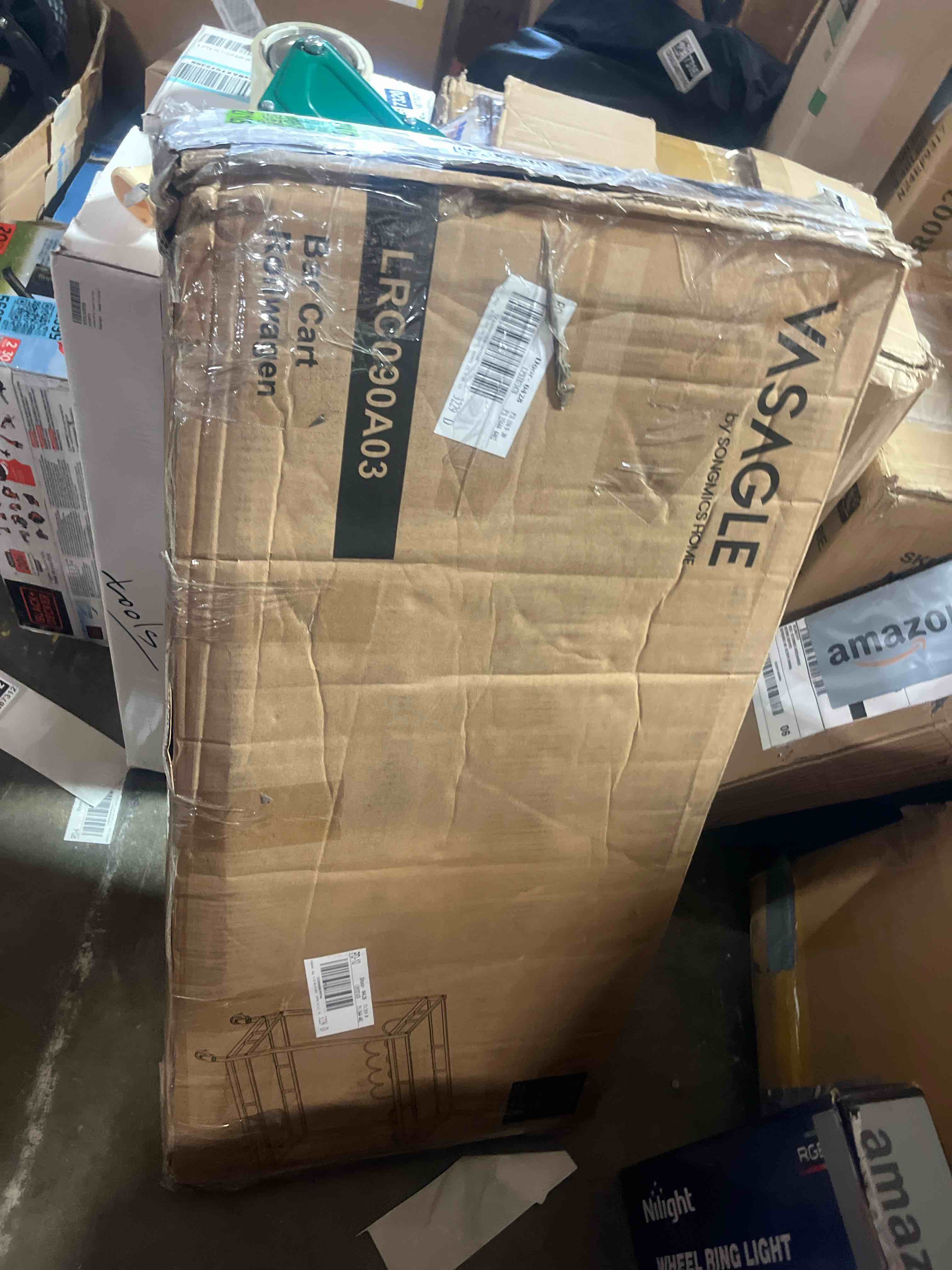 https://s3.amazonaws.com/lotting-images-prod/phillipi/GRA3487310_1757614205015.jpeg