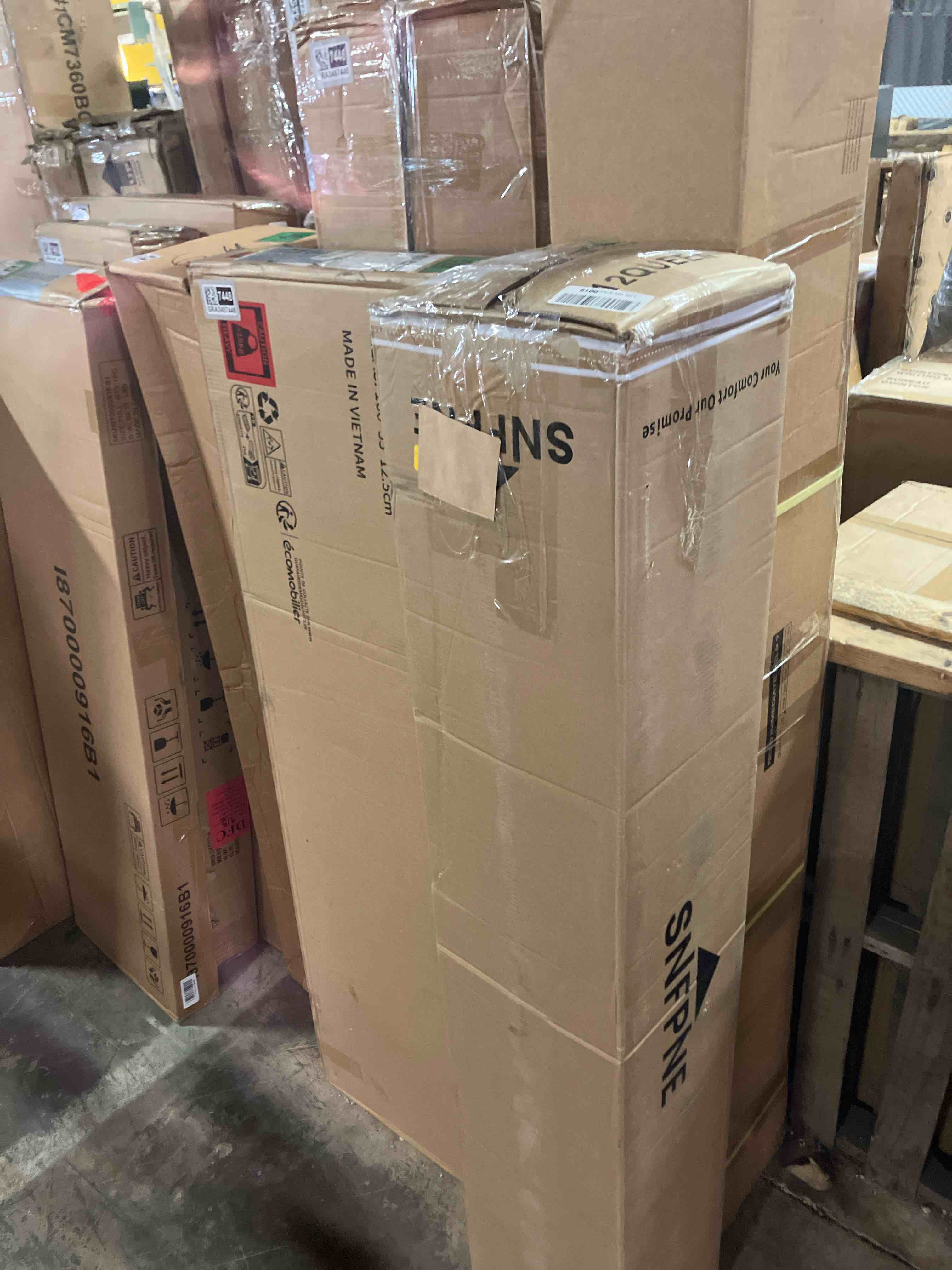 https://s3.amazonaws.com/lotting-images-prod/phillipi/GRA3487450_1758036051056.jpeg