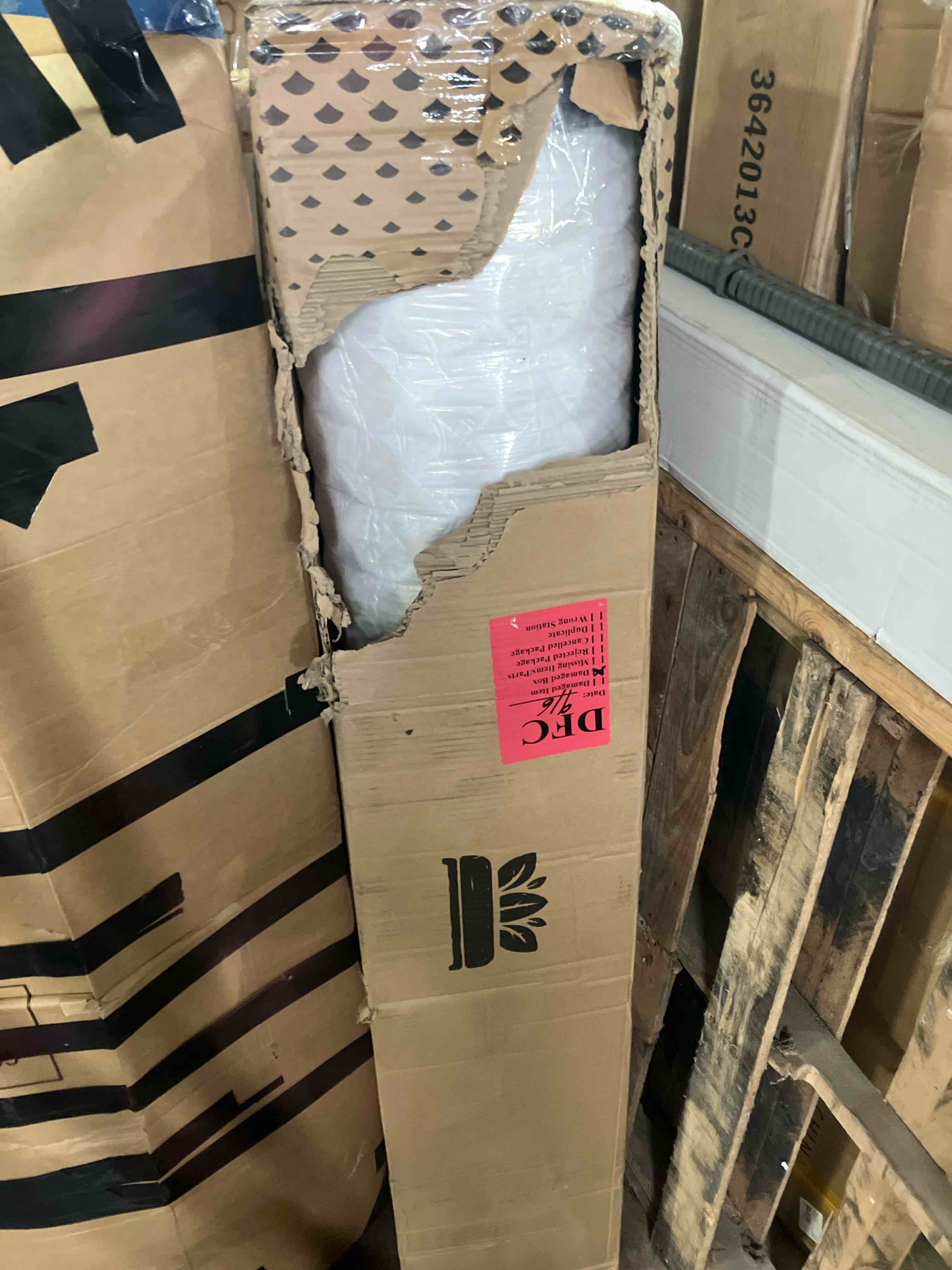 https://s3.amazonaws.com/lotting-images-prod/phillipi/GRA3487461_1758140920695.jpeg
